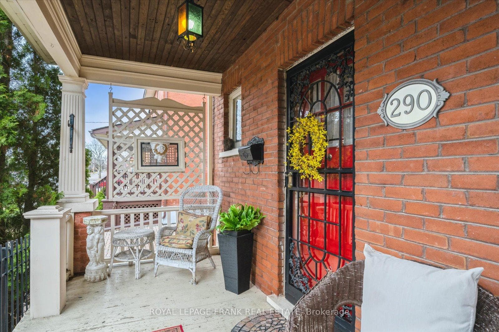 290 Arthur Street photo 6