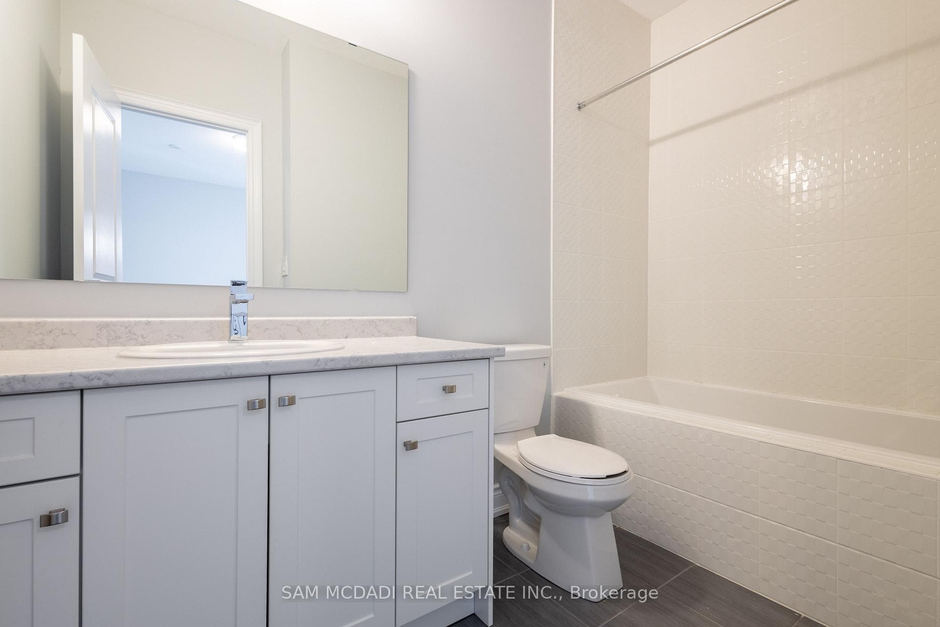 97 Bearberry Road photo 22