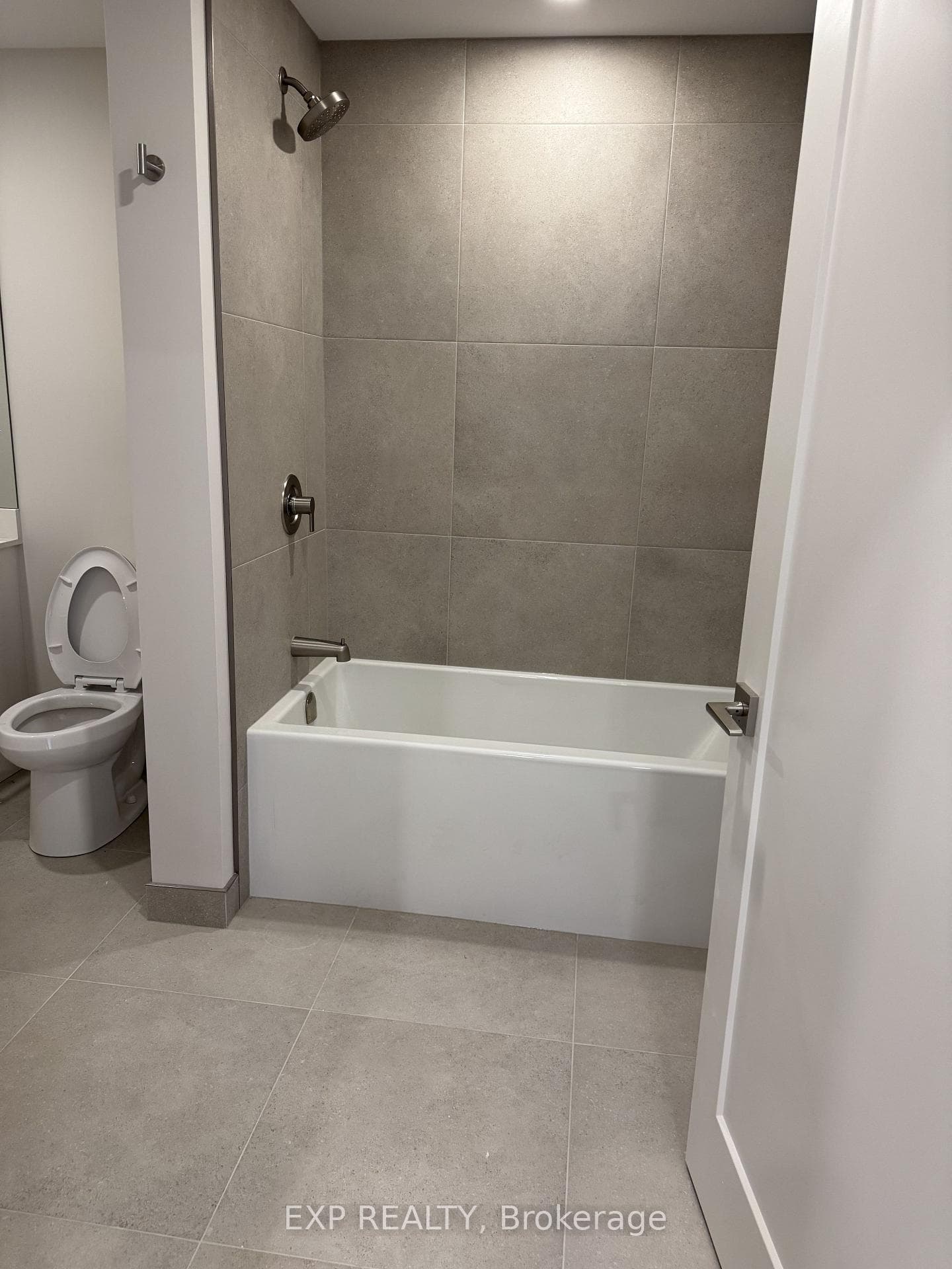 1301 Dorchester Avenue Unit 3 photo 7