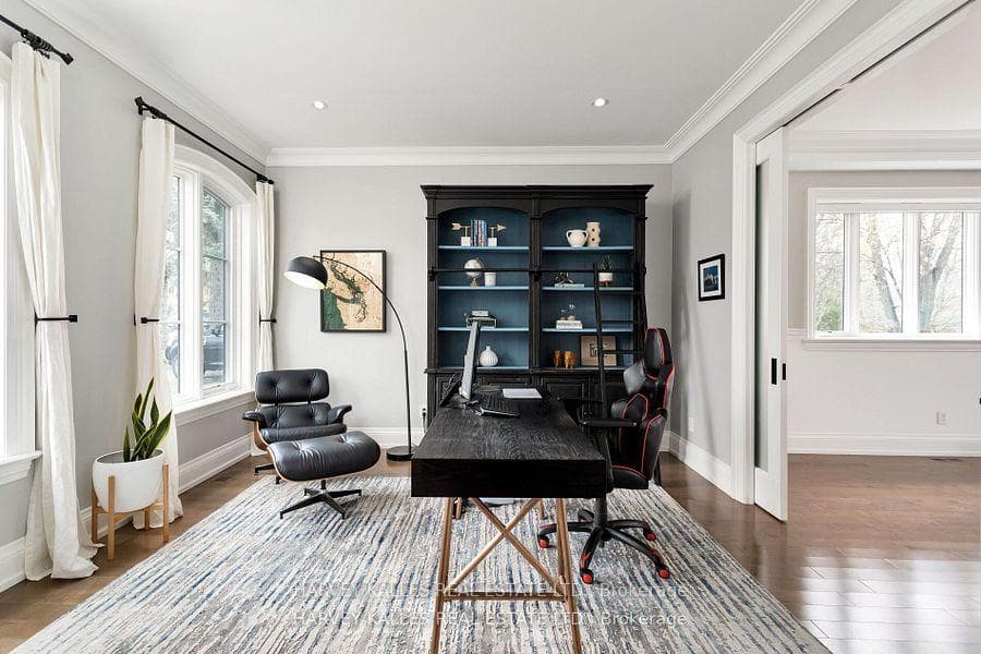 4673 Dundas Street photo 6