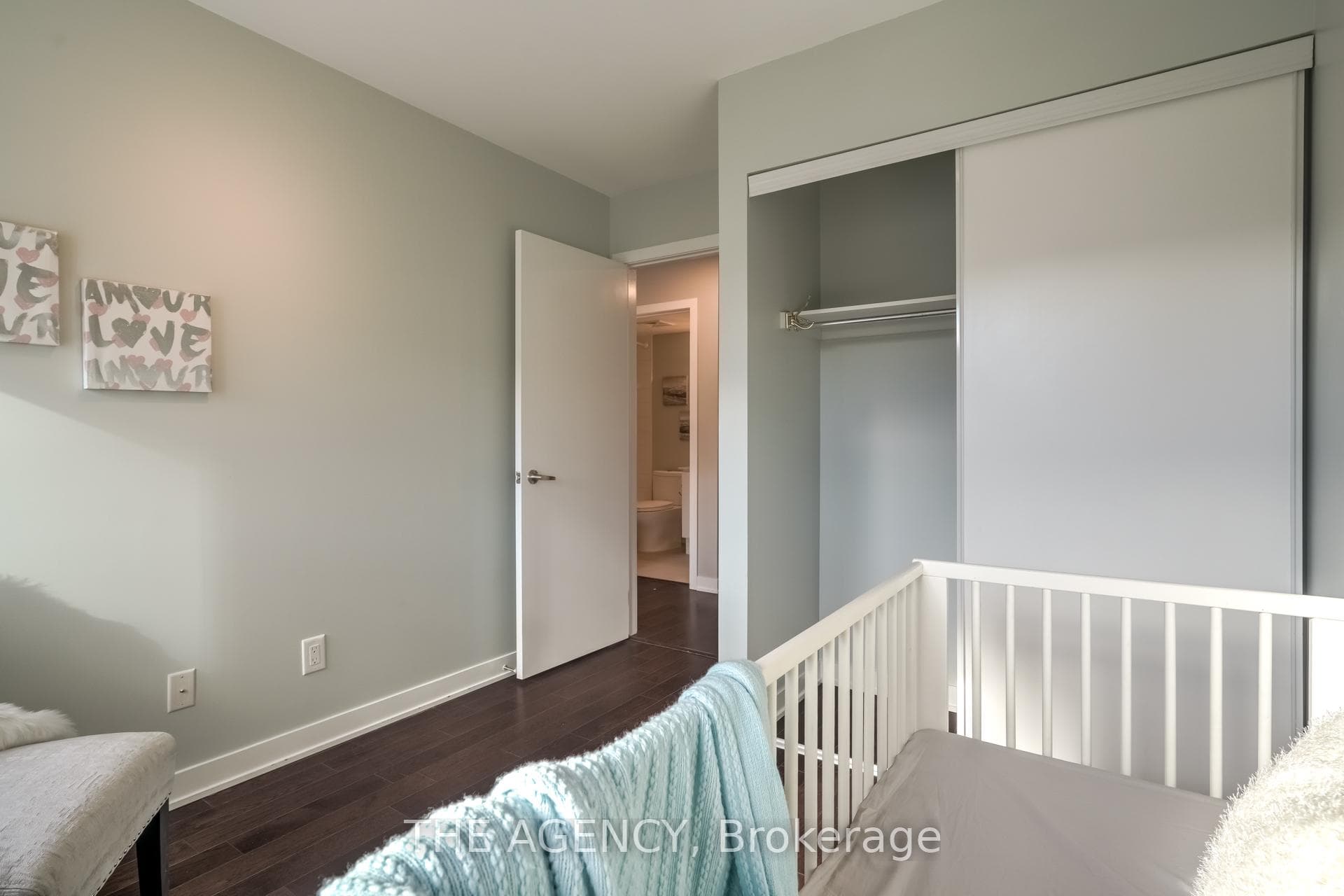 20 Cole Street photo 24