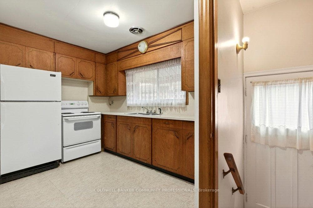 14 Callie Road photo 16
