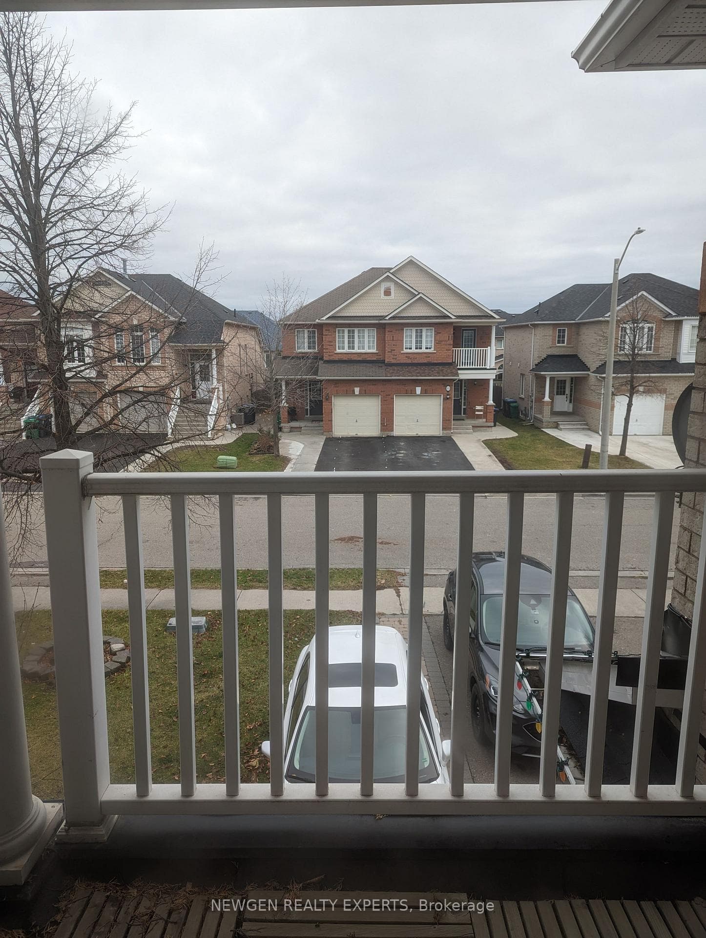 122 River Rock Crescent photo 20