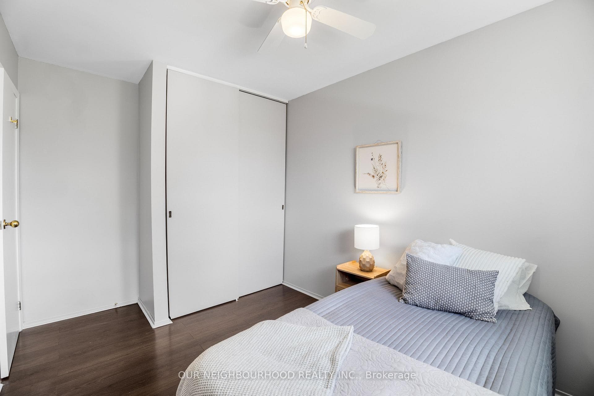 400 Westwood Drive Unit J4 photo 18