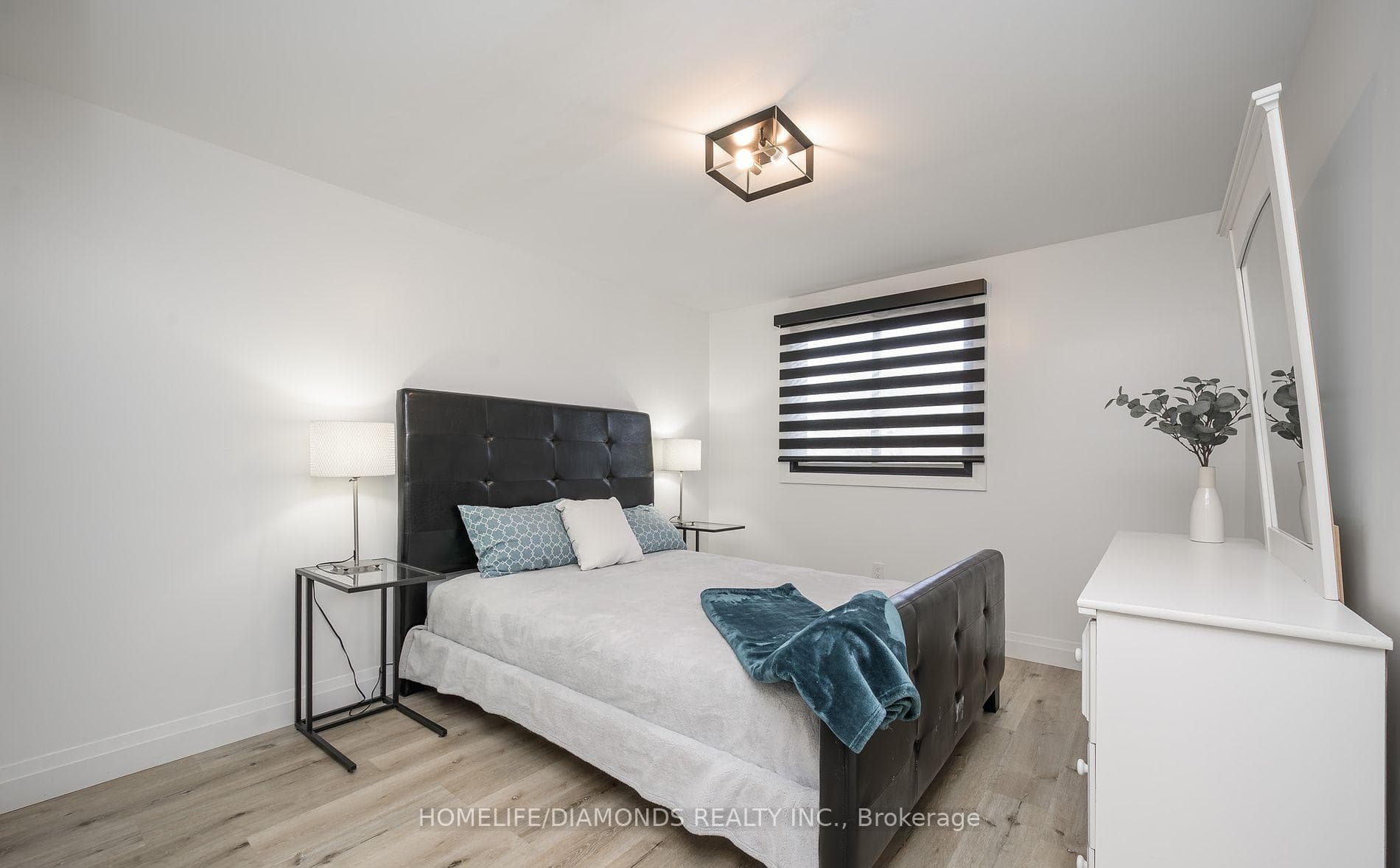 150 GATESHEAD Crescent Unit 141 photo 15