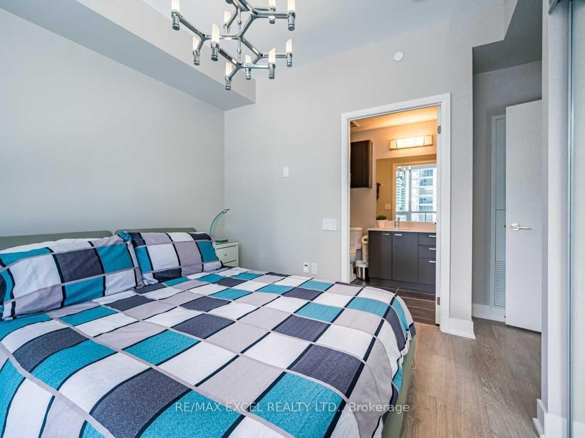 30 Roehampton Avenue Unit 619 photo 23
