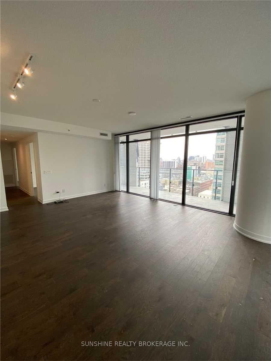25 Richmond Street Unit 1503 photo 17