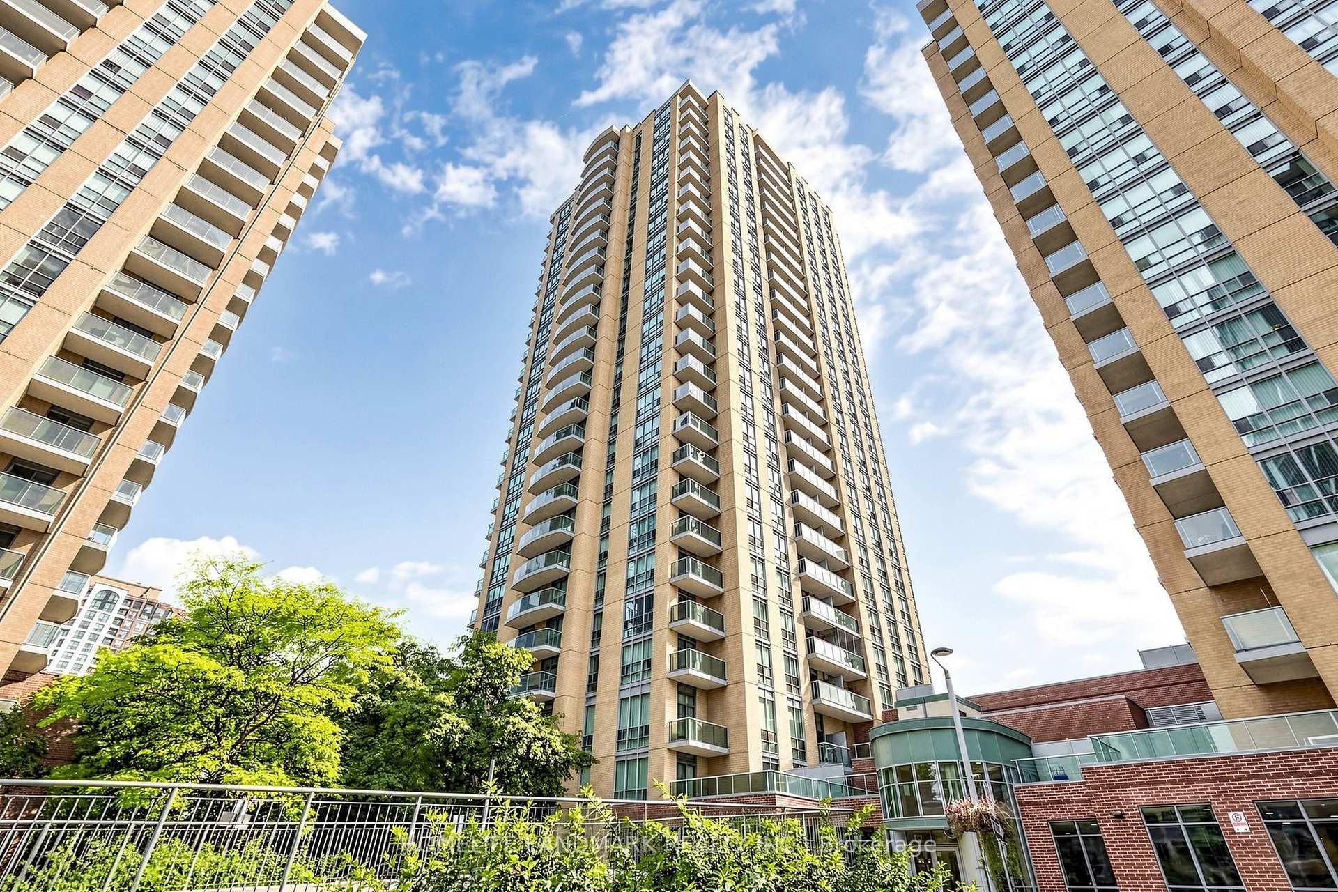 22 Olive Avenue Unit 312 photo 1