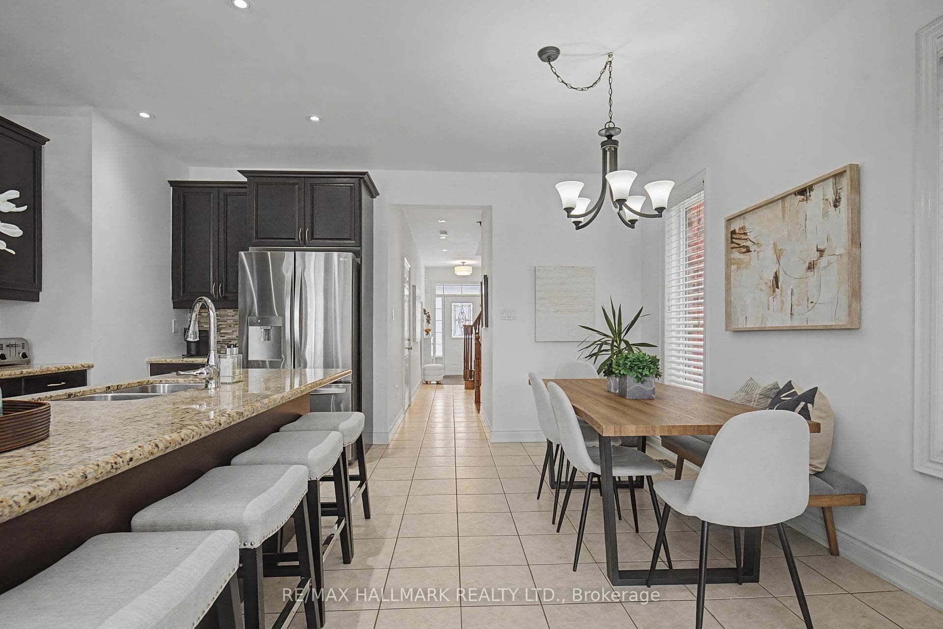 71 Beverton Crescent photo 9