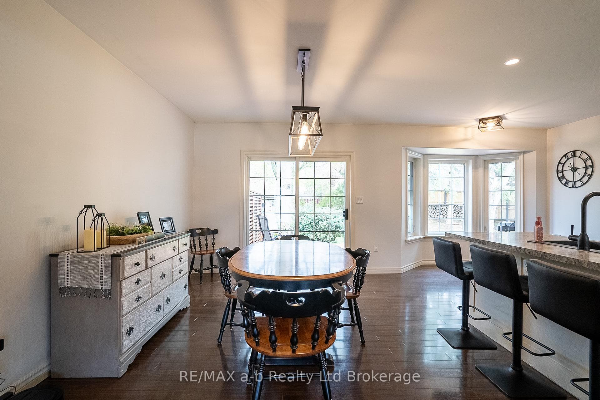 4 Otterview Drive photo 12