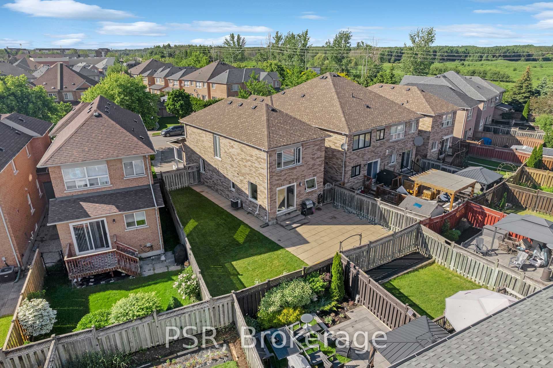 27 Ronan Crescent photo 26
