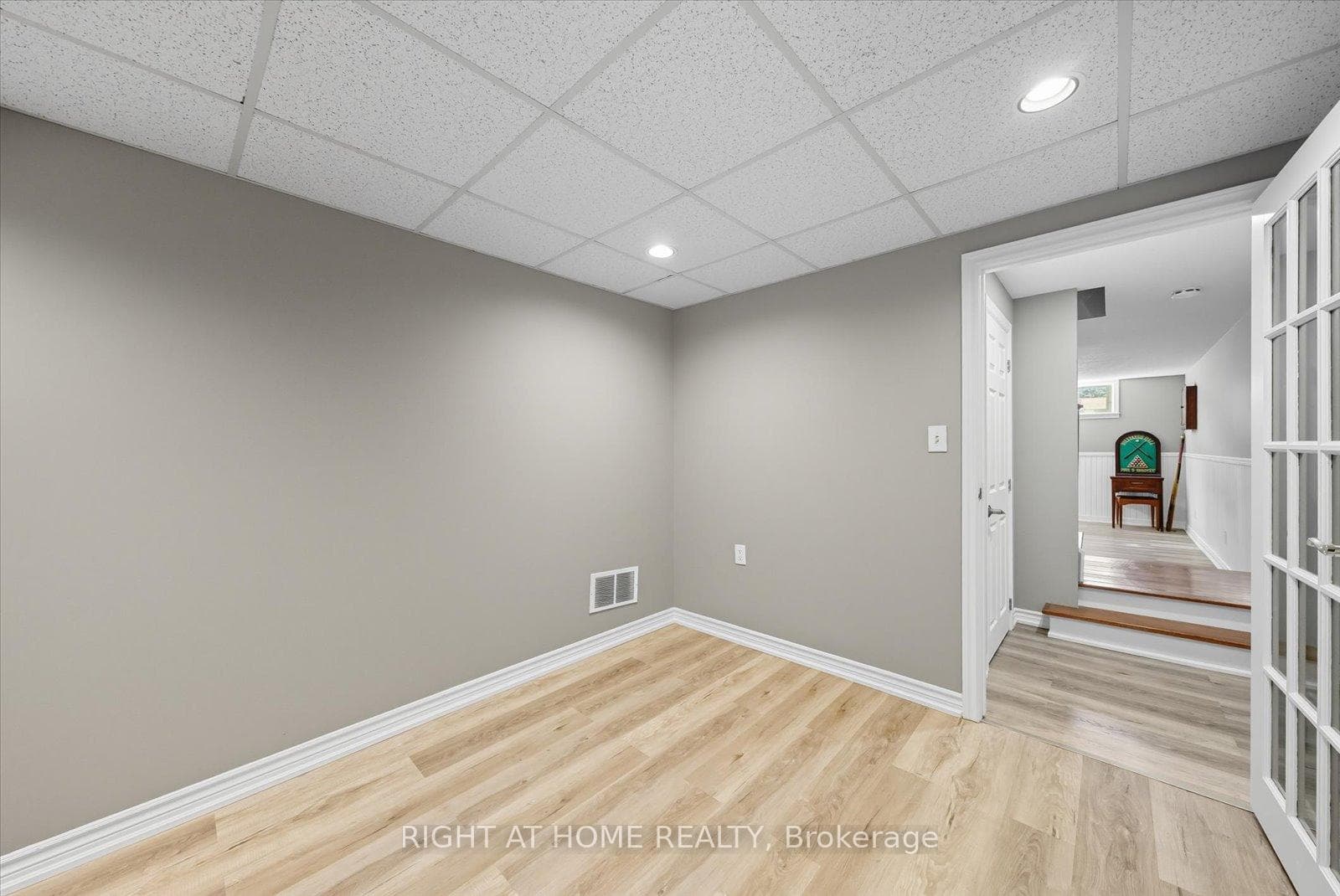 620 Alma Street photo 32