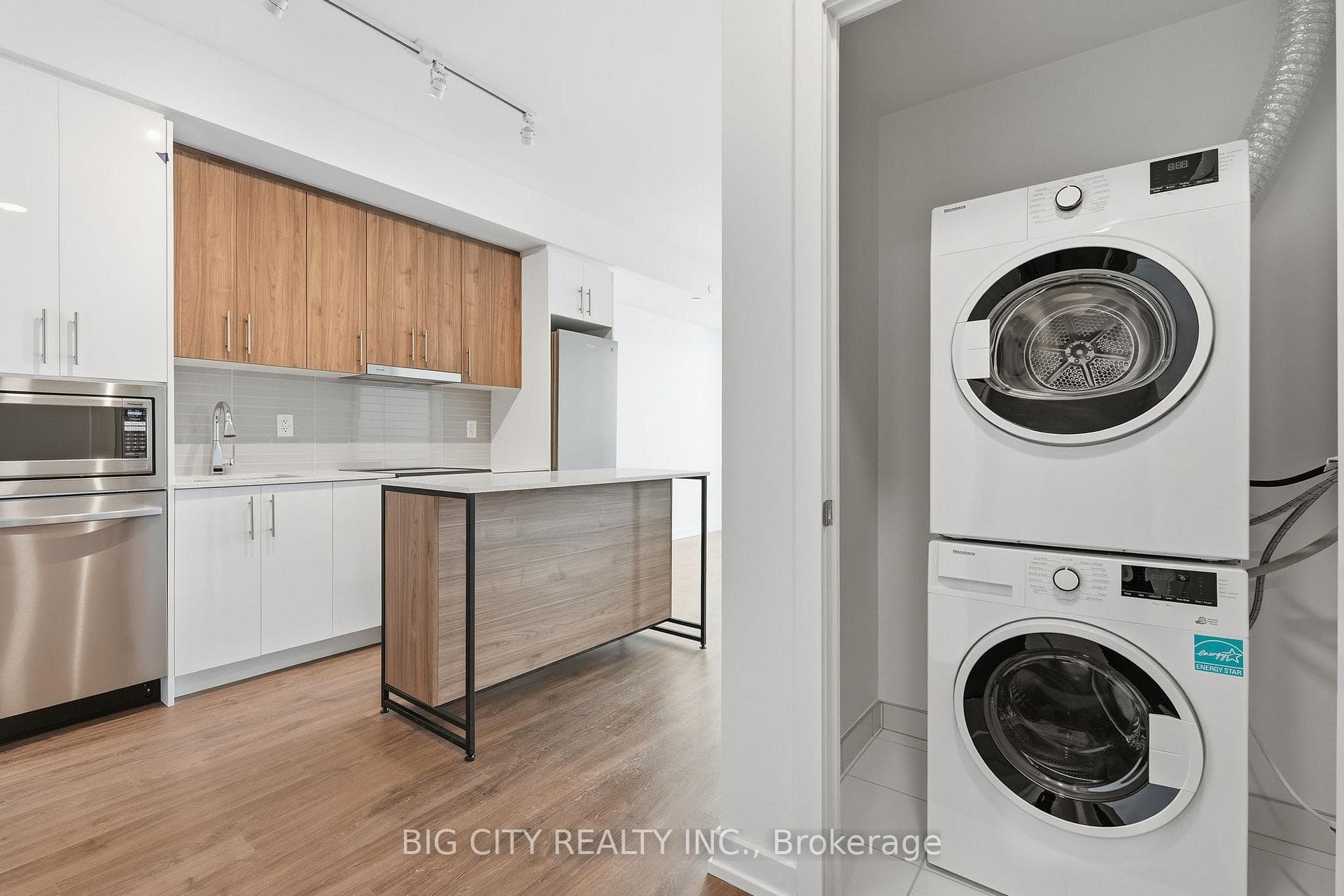 9763 Markham Road Unit 1105 photo 20