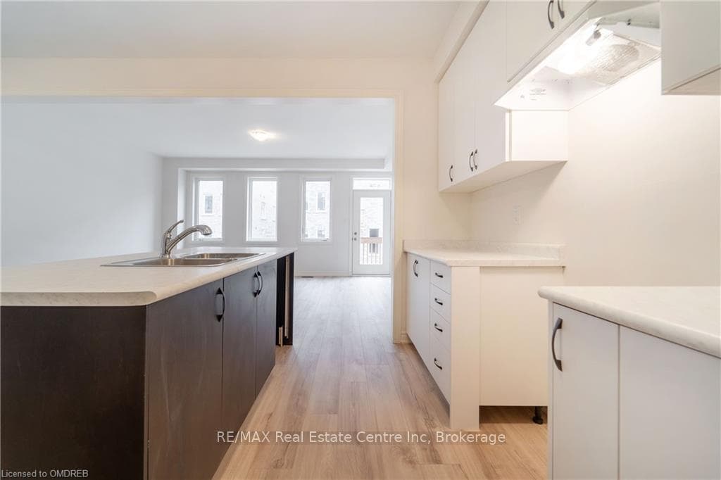 16 LIDSTONE Street photo 16
