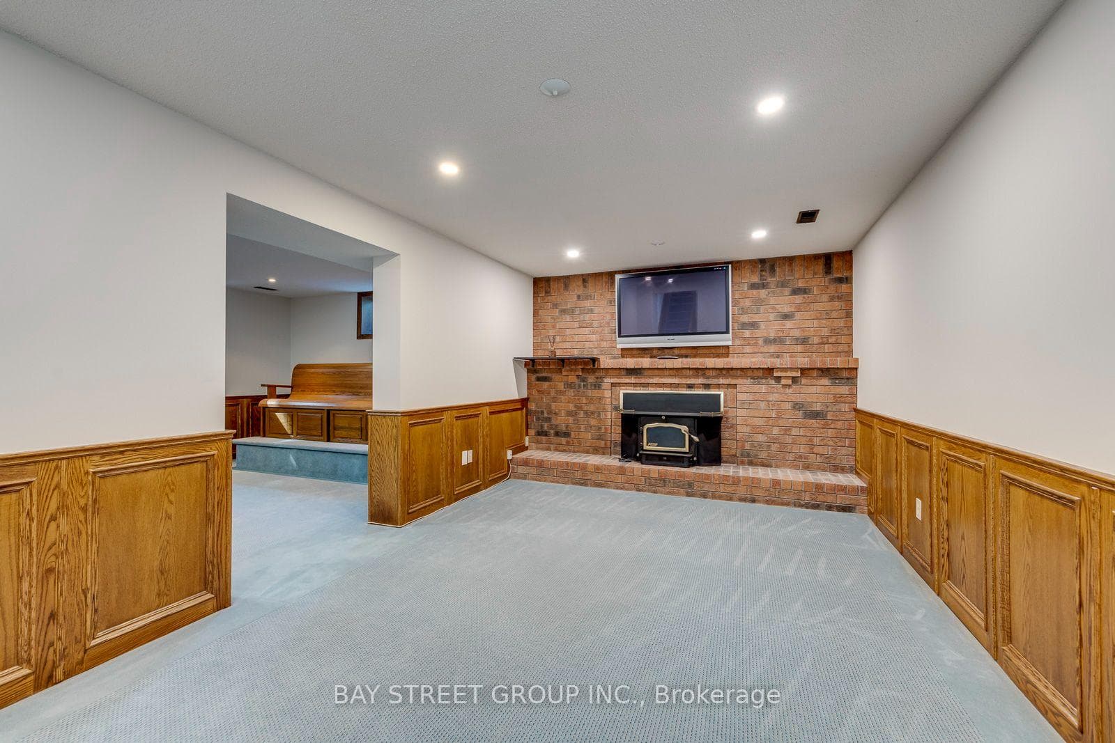 2234 Bennington Gate photo 43