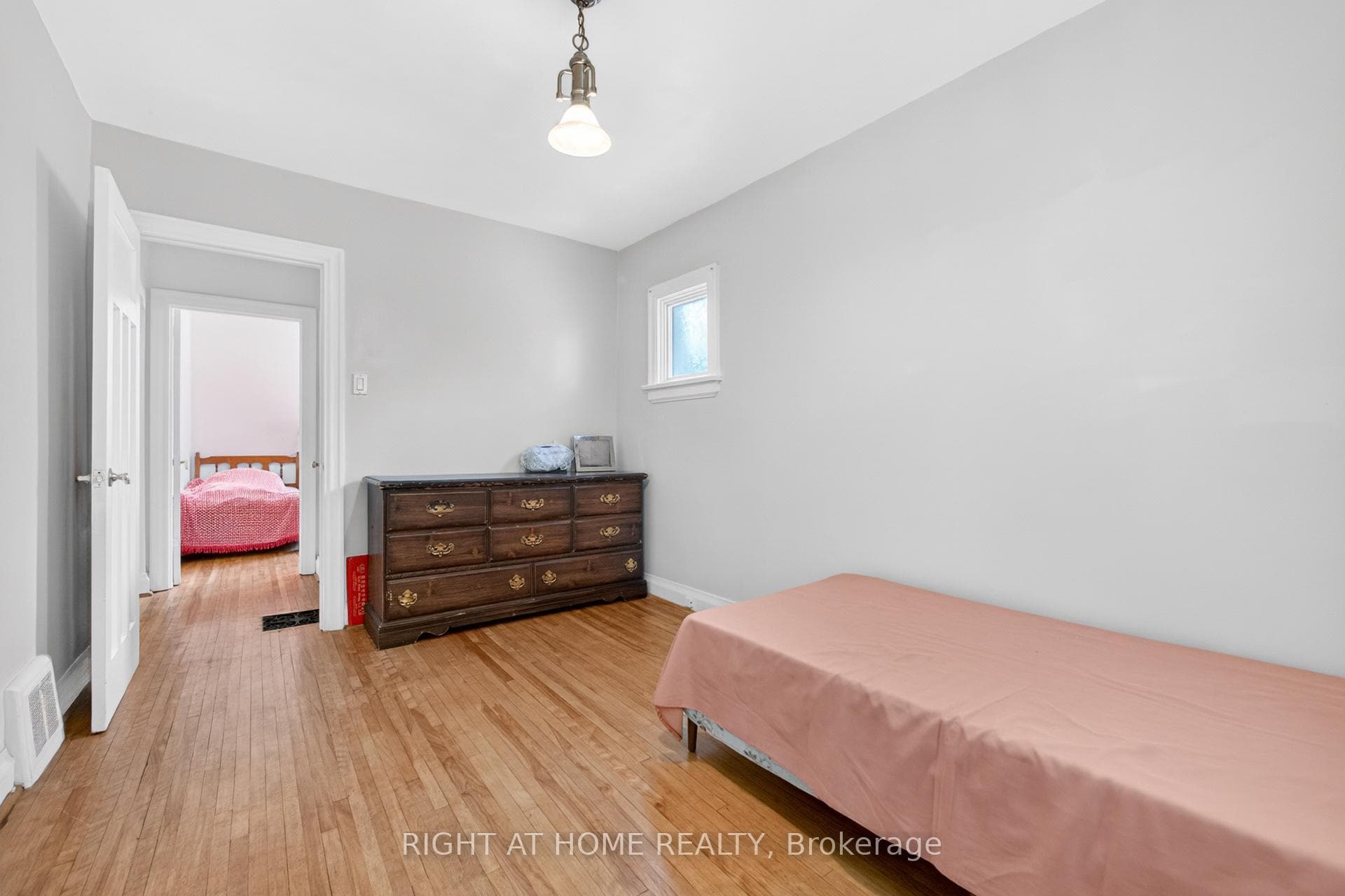 1109 Greenwood Avenue photo 29