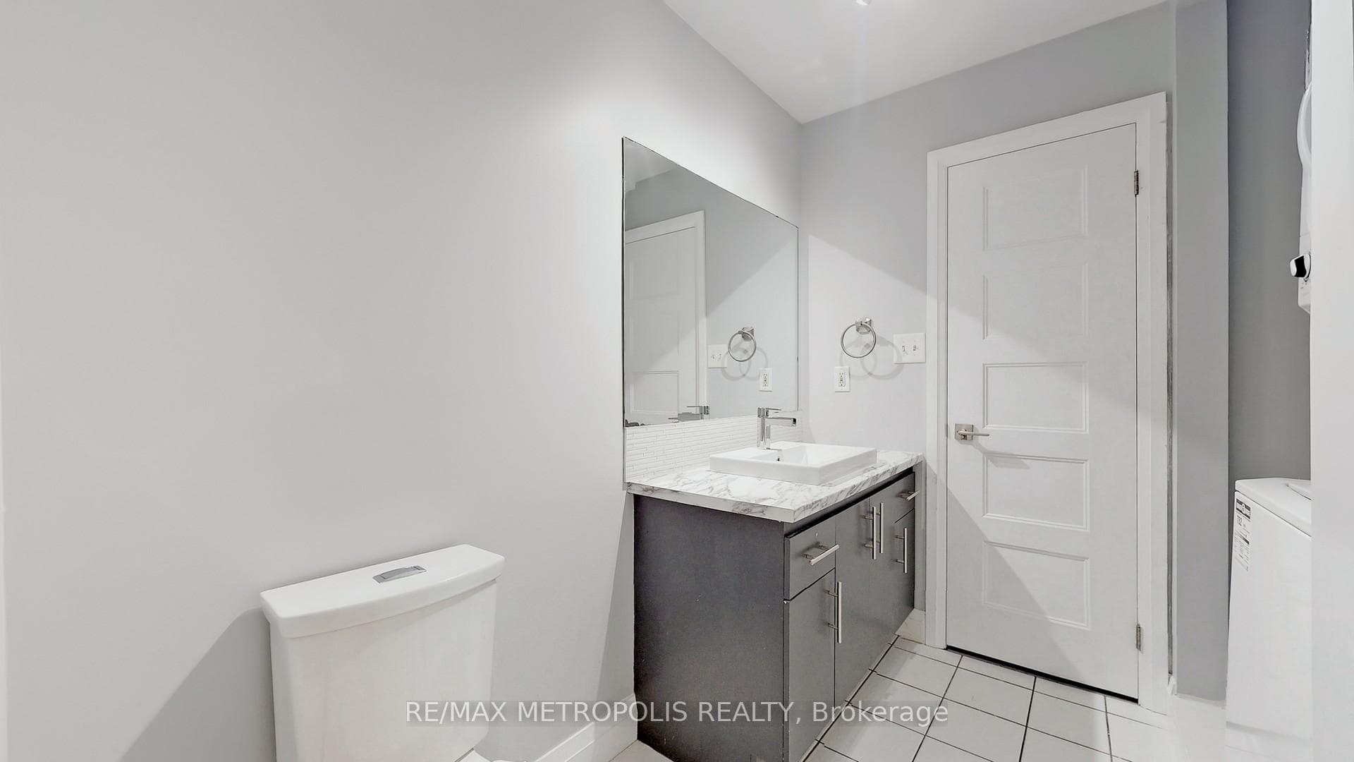 17 Porritt Street Unit MAIN photo 27