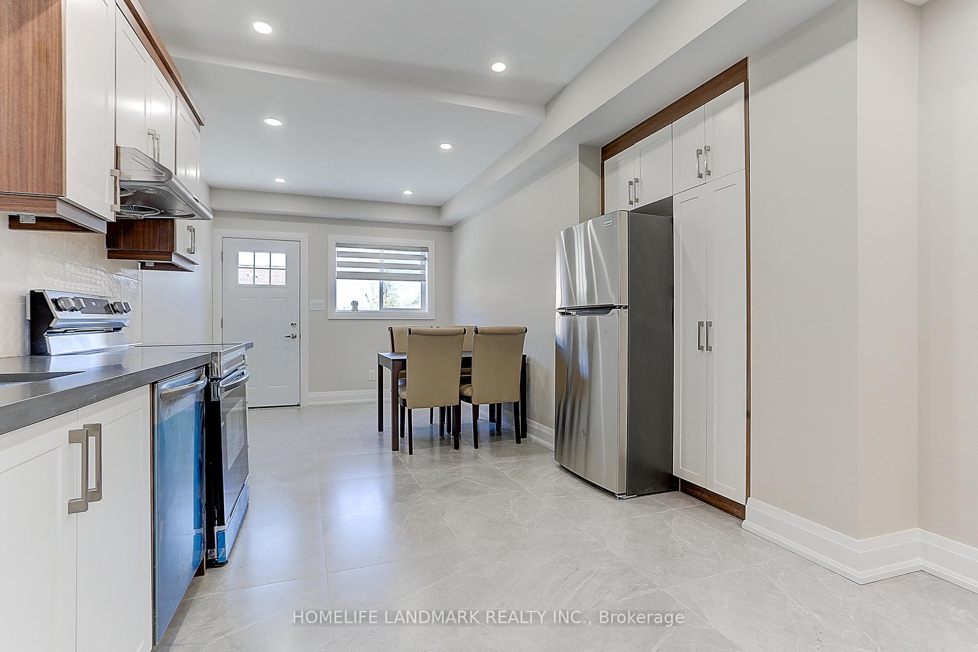 213 Osler Street photo 8