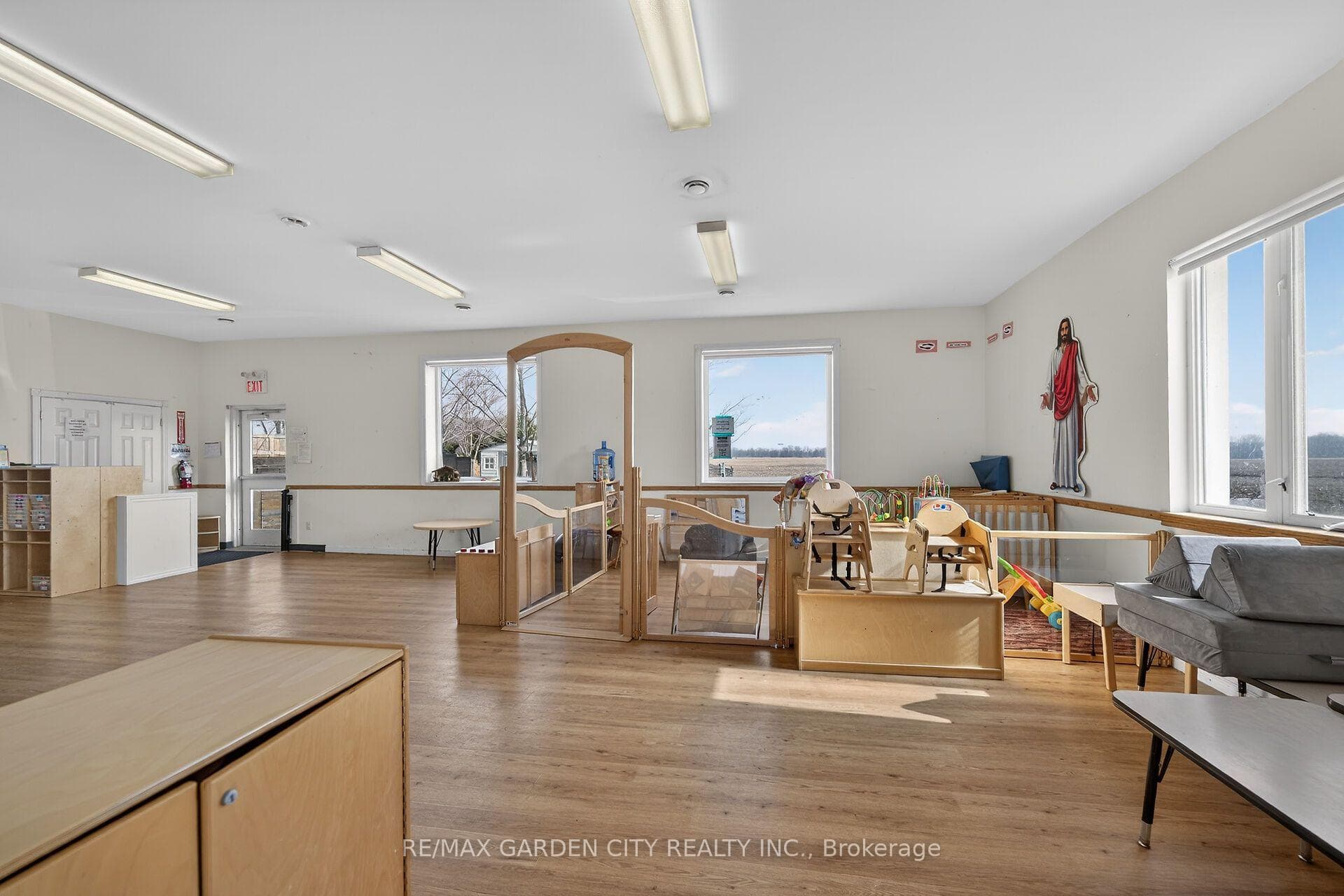 1140 Bay Street photo 26