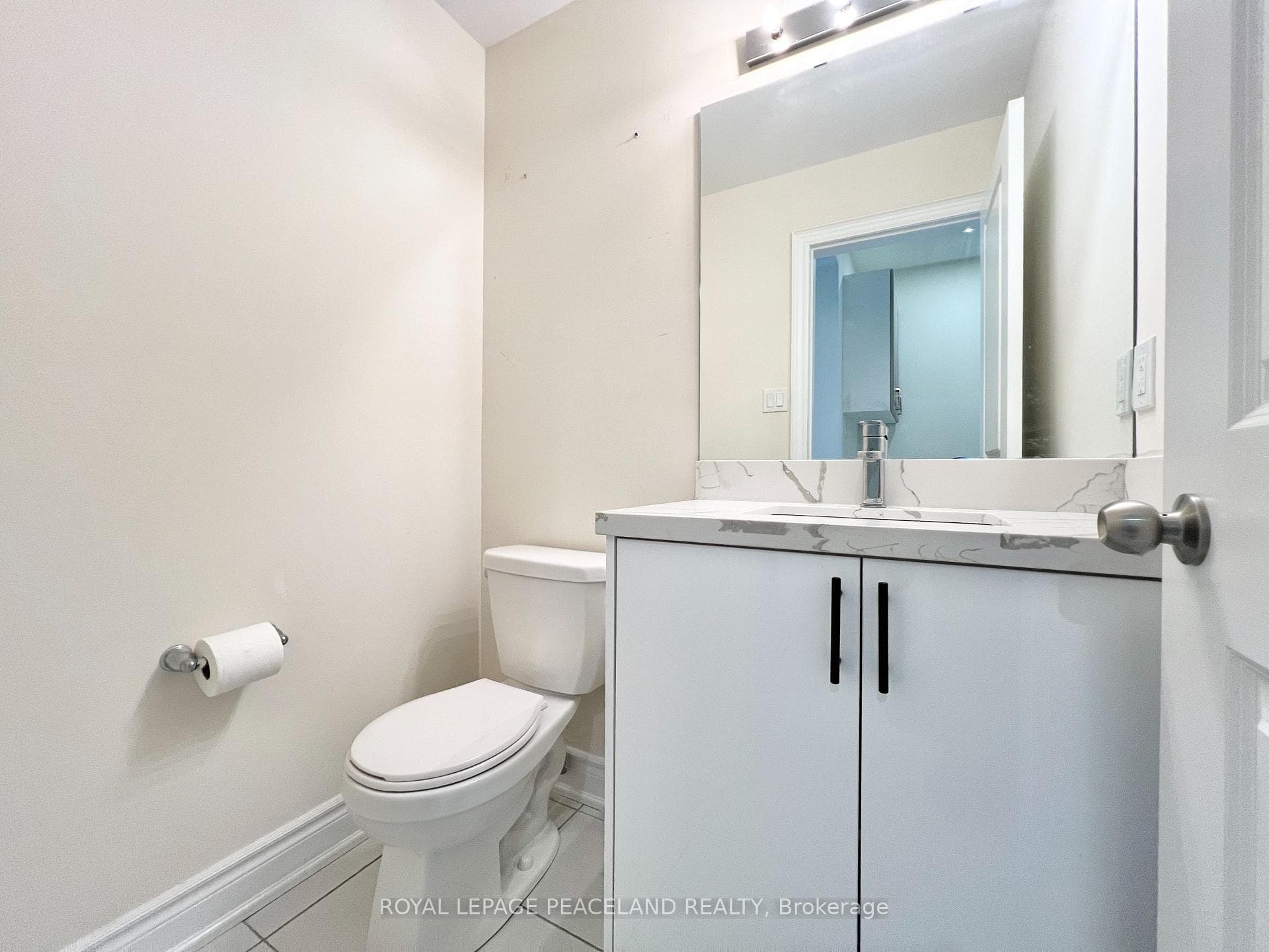 48 Mac Frost Way photo 4
