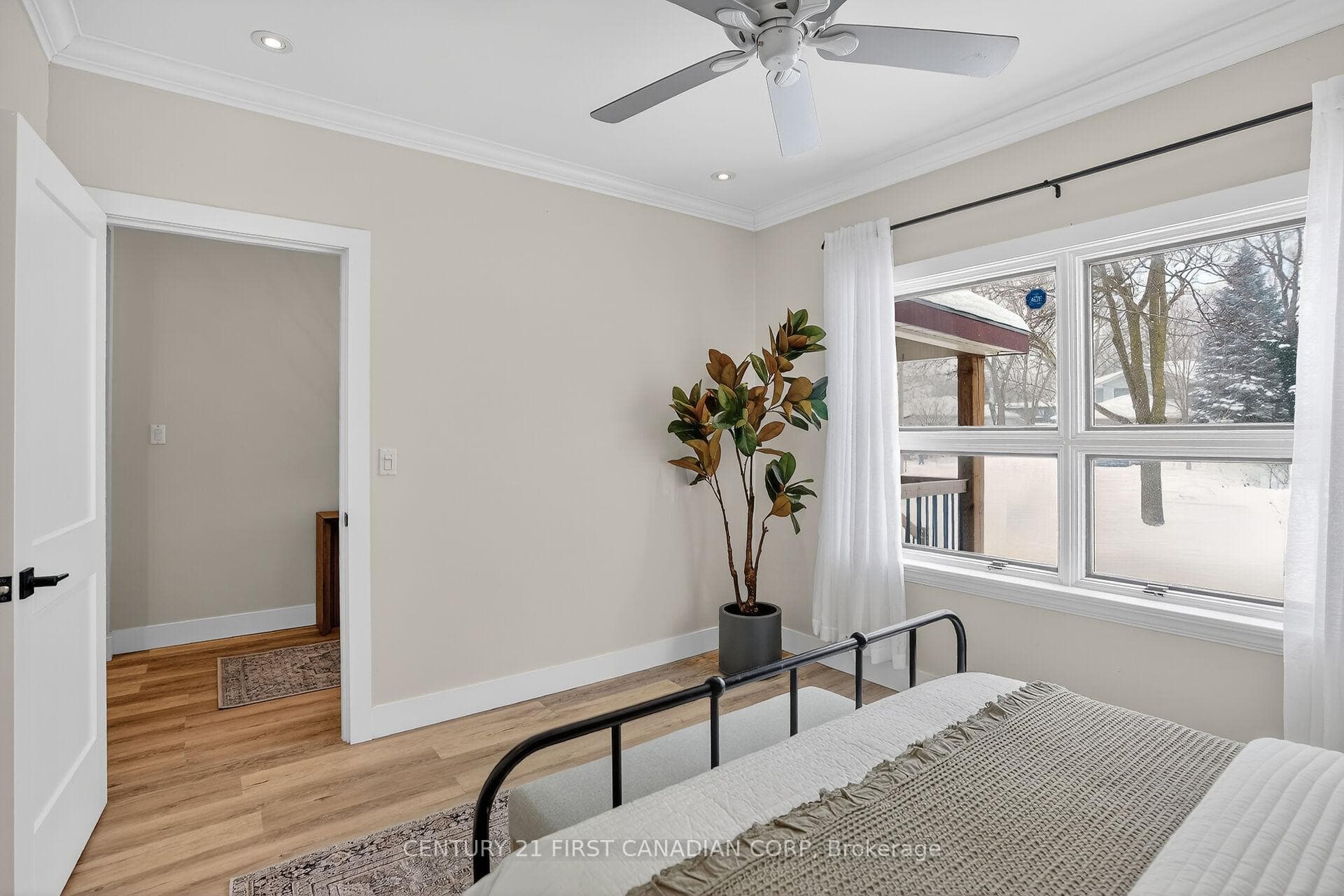 150 Colborne Street photo 20