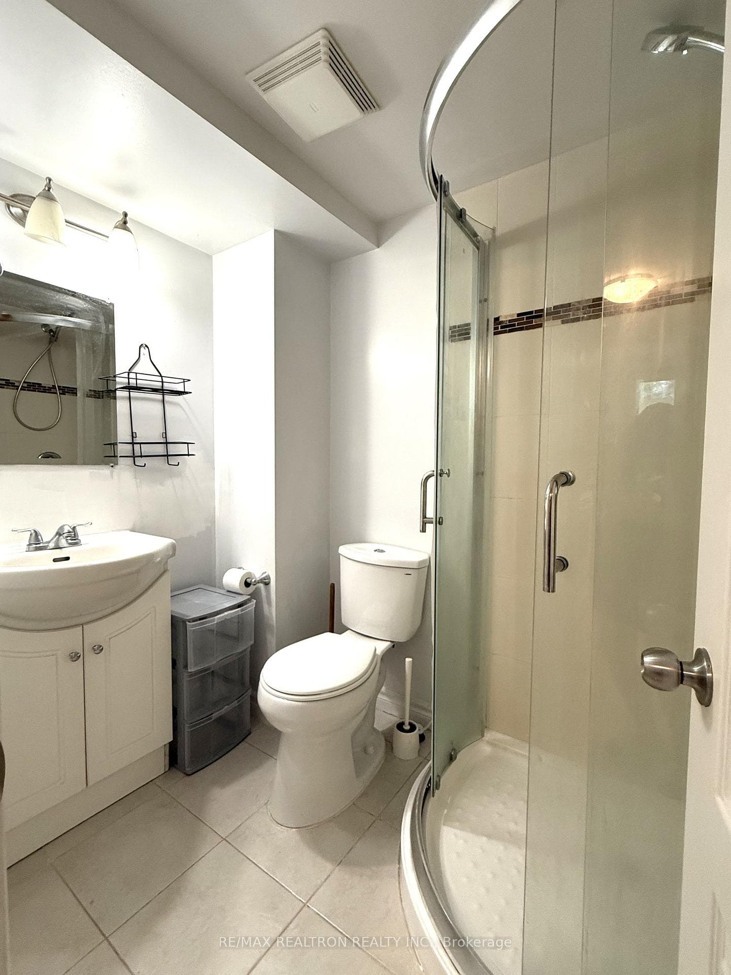 65 Godstone Road Unit 115 photo 7