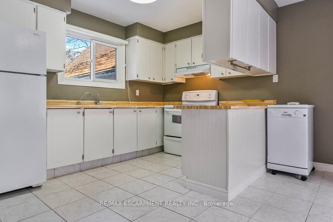 1163 Kos Boulevard photo 16