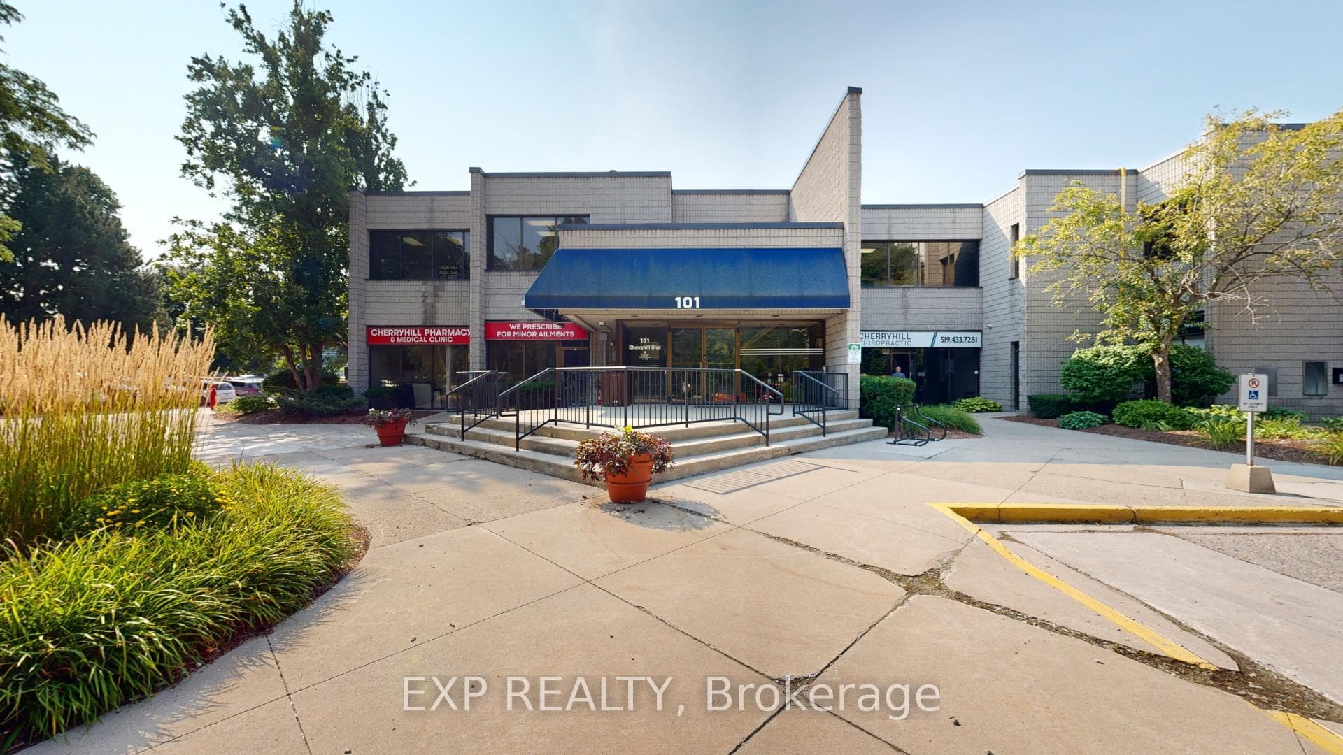 101 Cherryhill Boulevard Unit 217 photo 1
