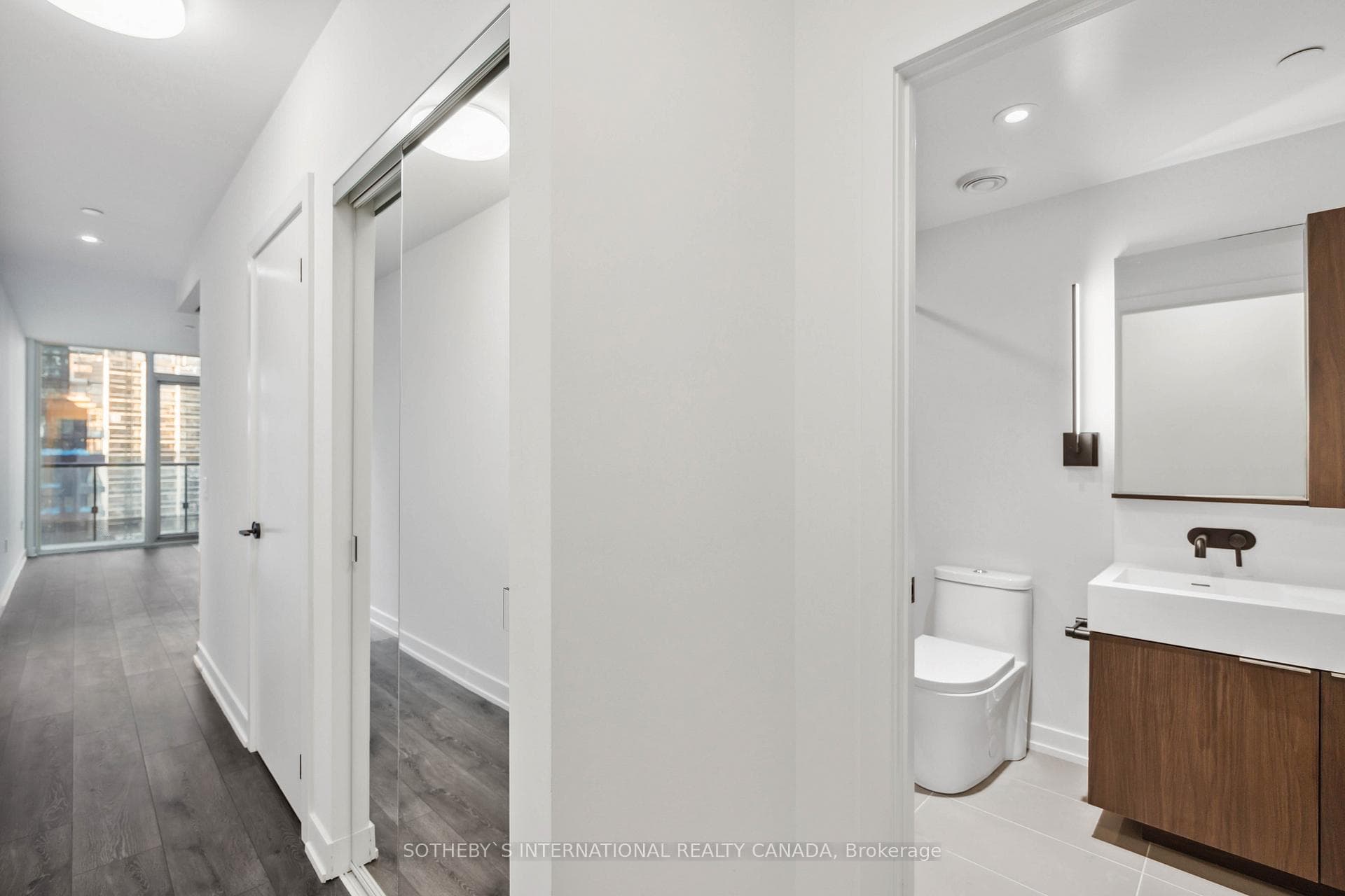 117 Broadway Avenue Unit 607 photo 21