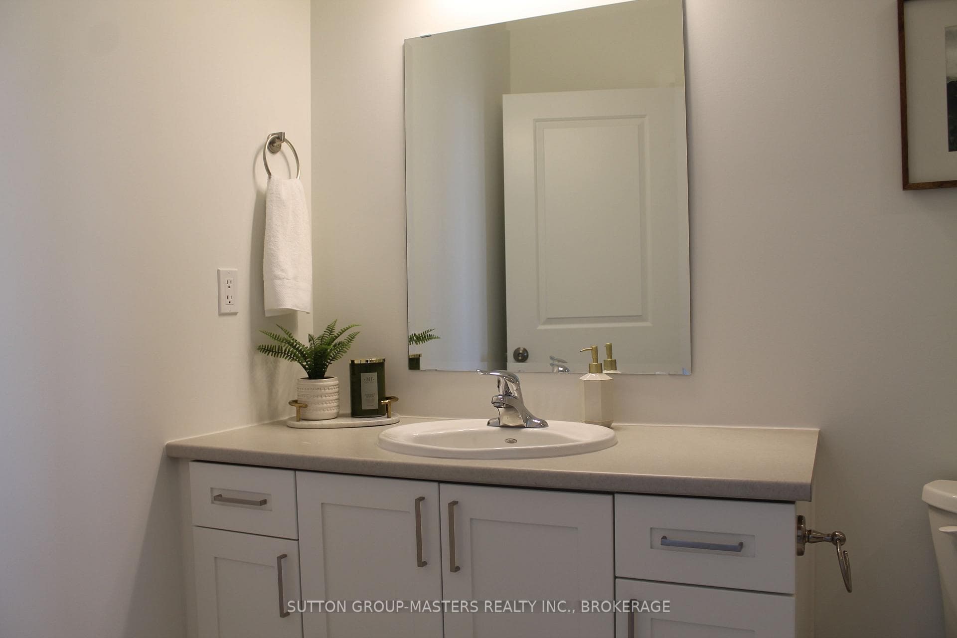 251 Pratt Drive photo 15