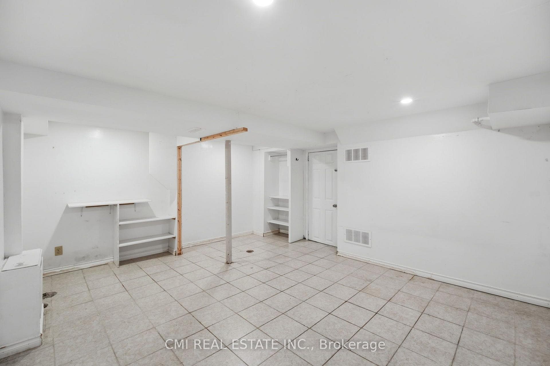 106 Flora Drive photo 31