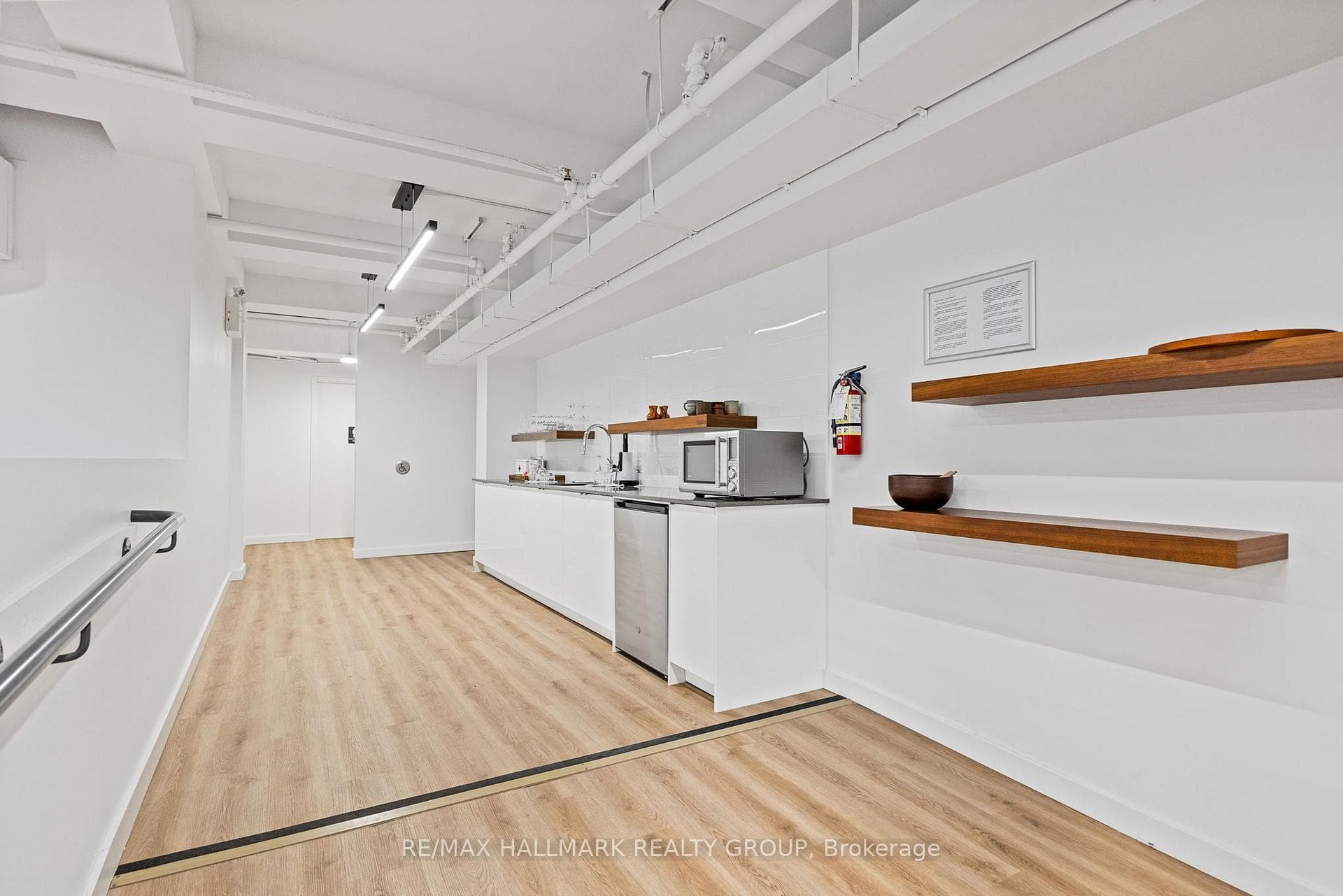 135 Barrette Street Unit 207 photo 39