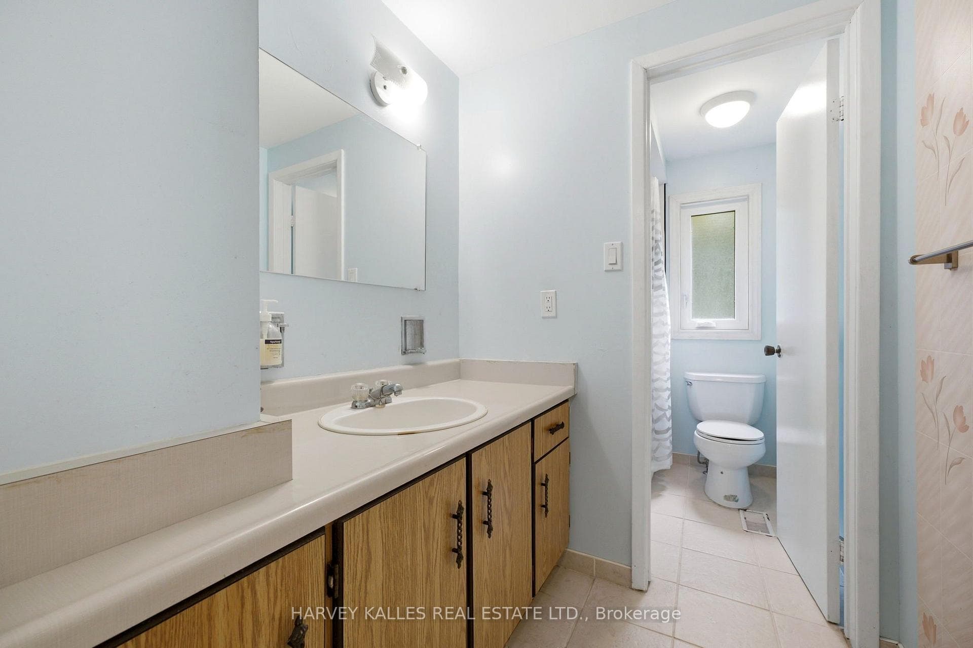 39 Newington Crescent photo 24