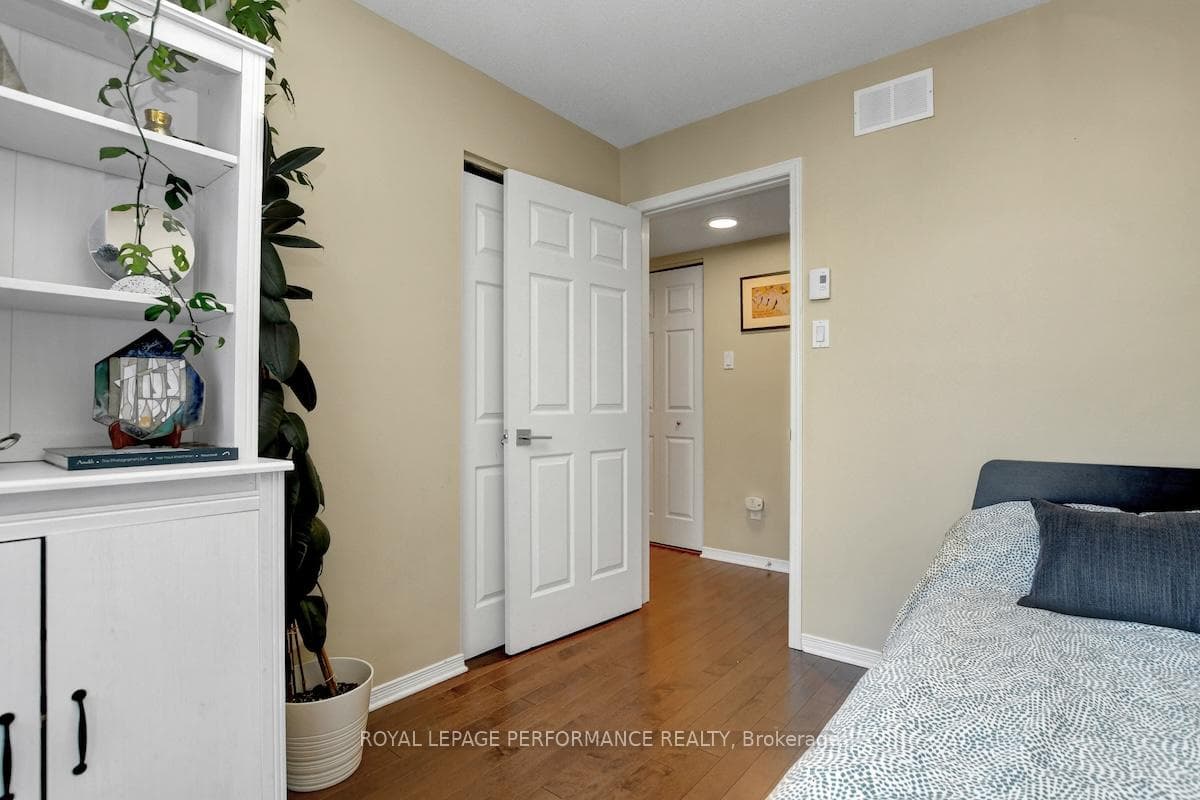 1 Columbus Avenue Unit 401D photo 21
