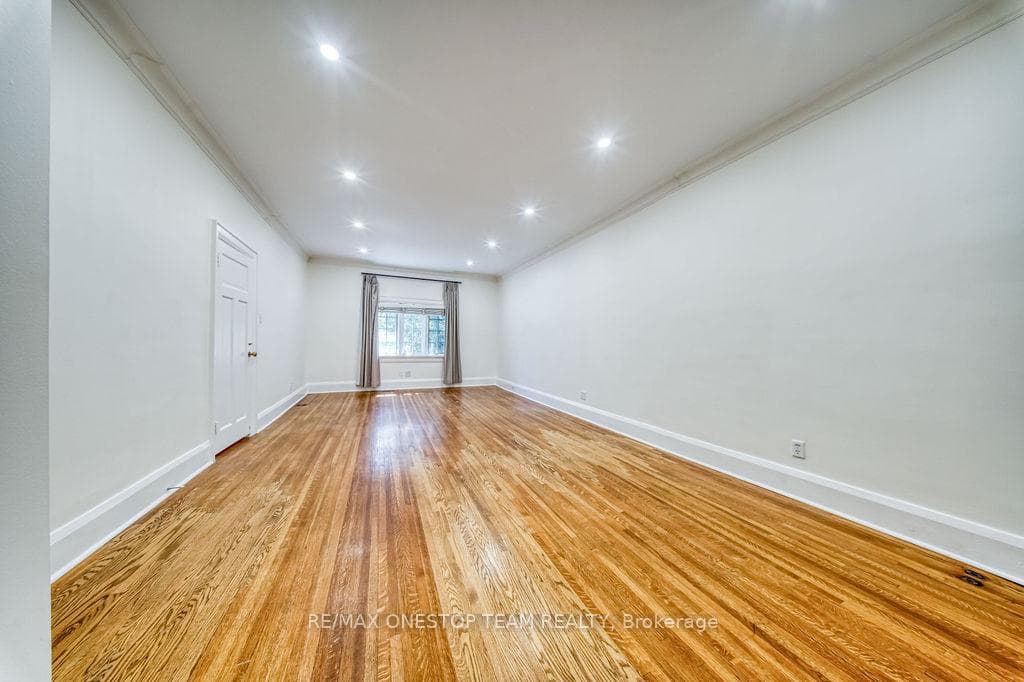 30 Heathdale Road photo 19