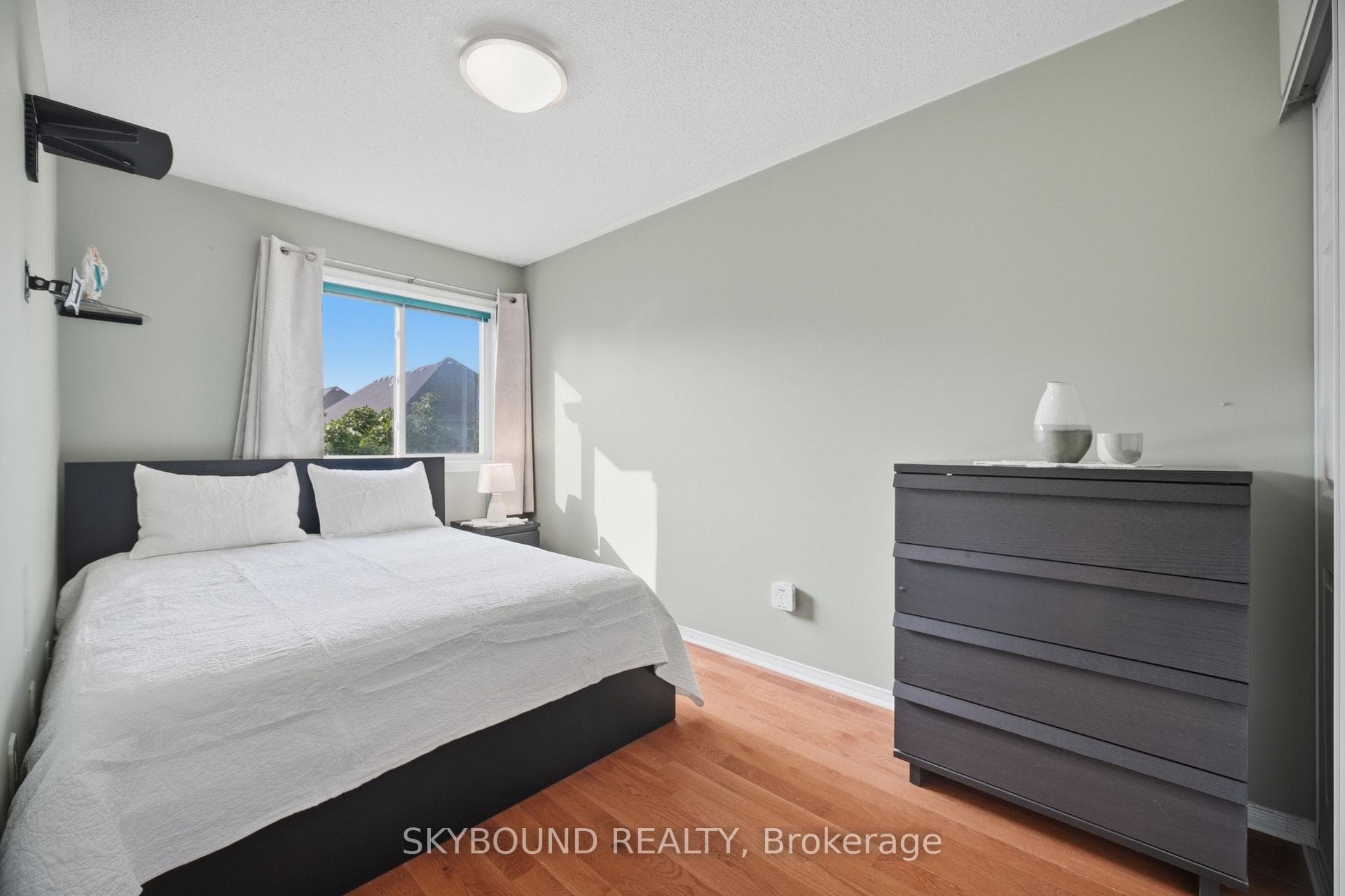 3906 Zenith Court photo 23