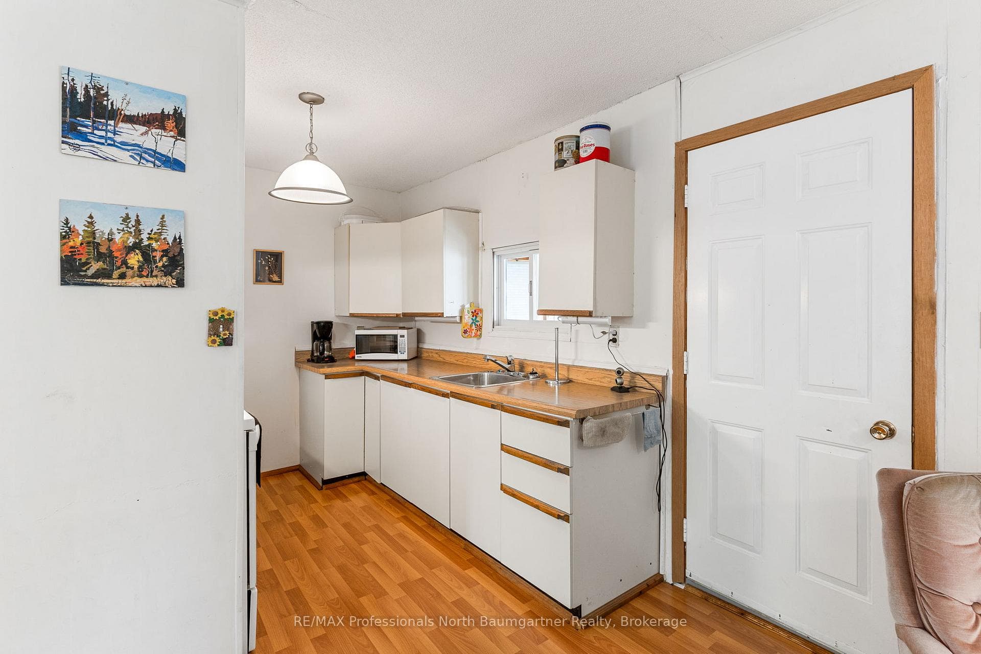 1026 Nelson Lane photo 9