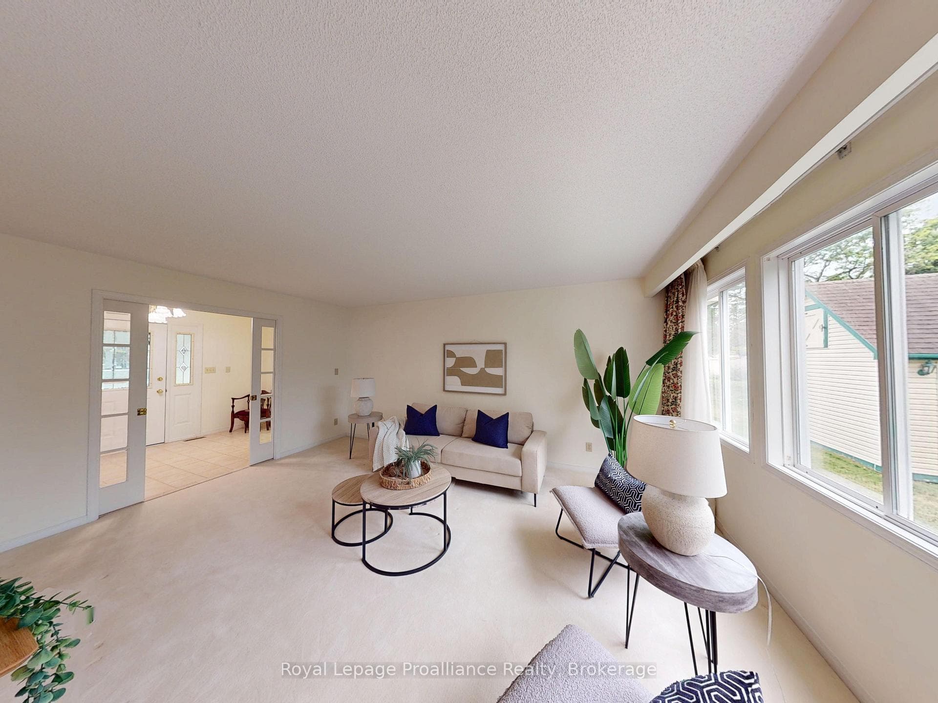 88 Westwind Crescent photo 6