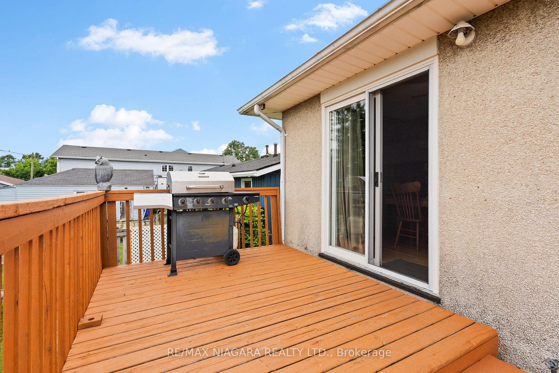 37 Knoll Street photo 41