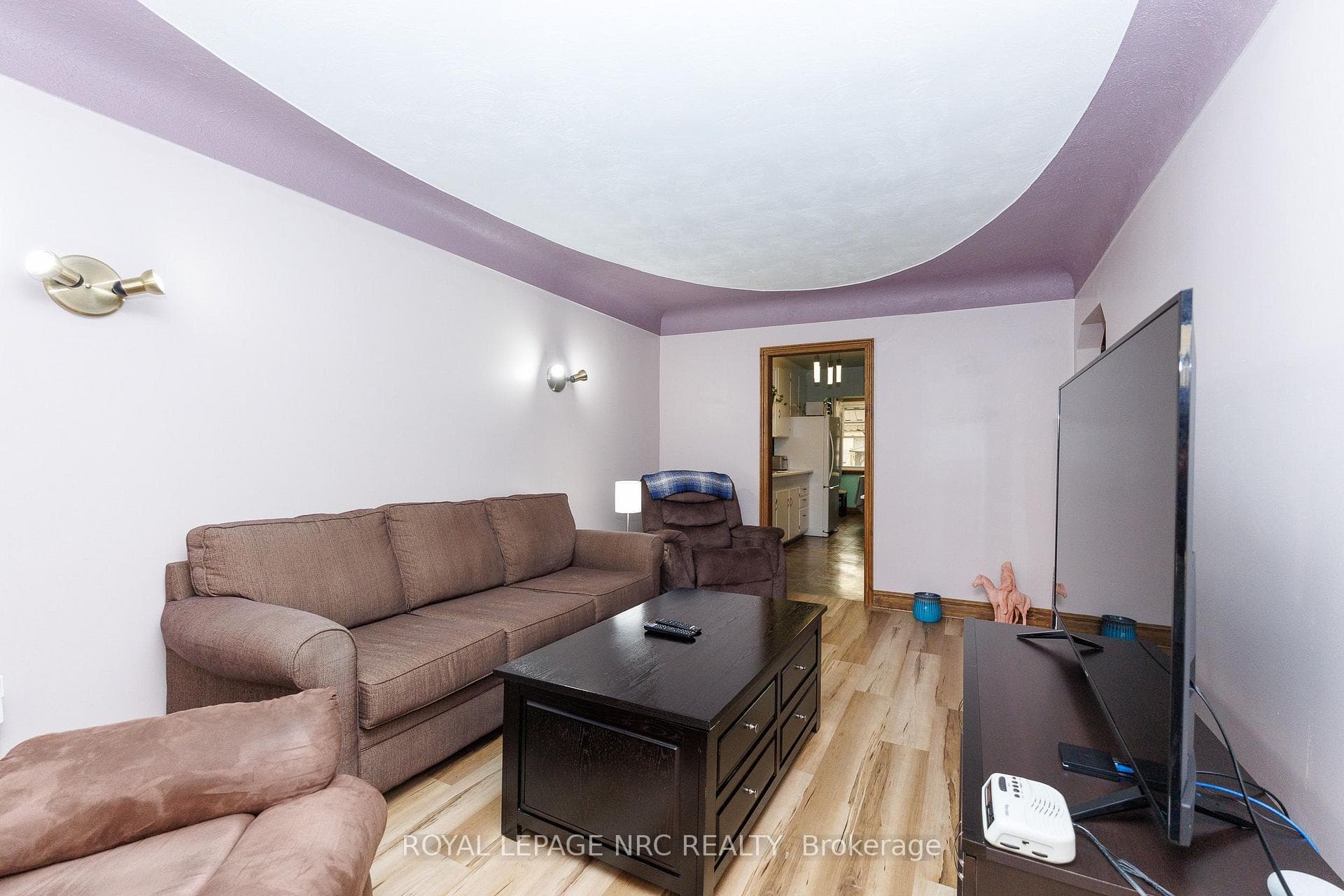 237 PALING Avenue photo 15