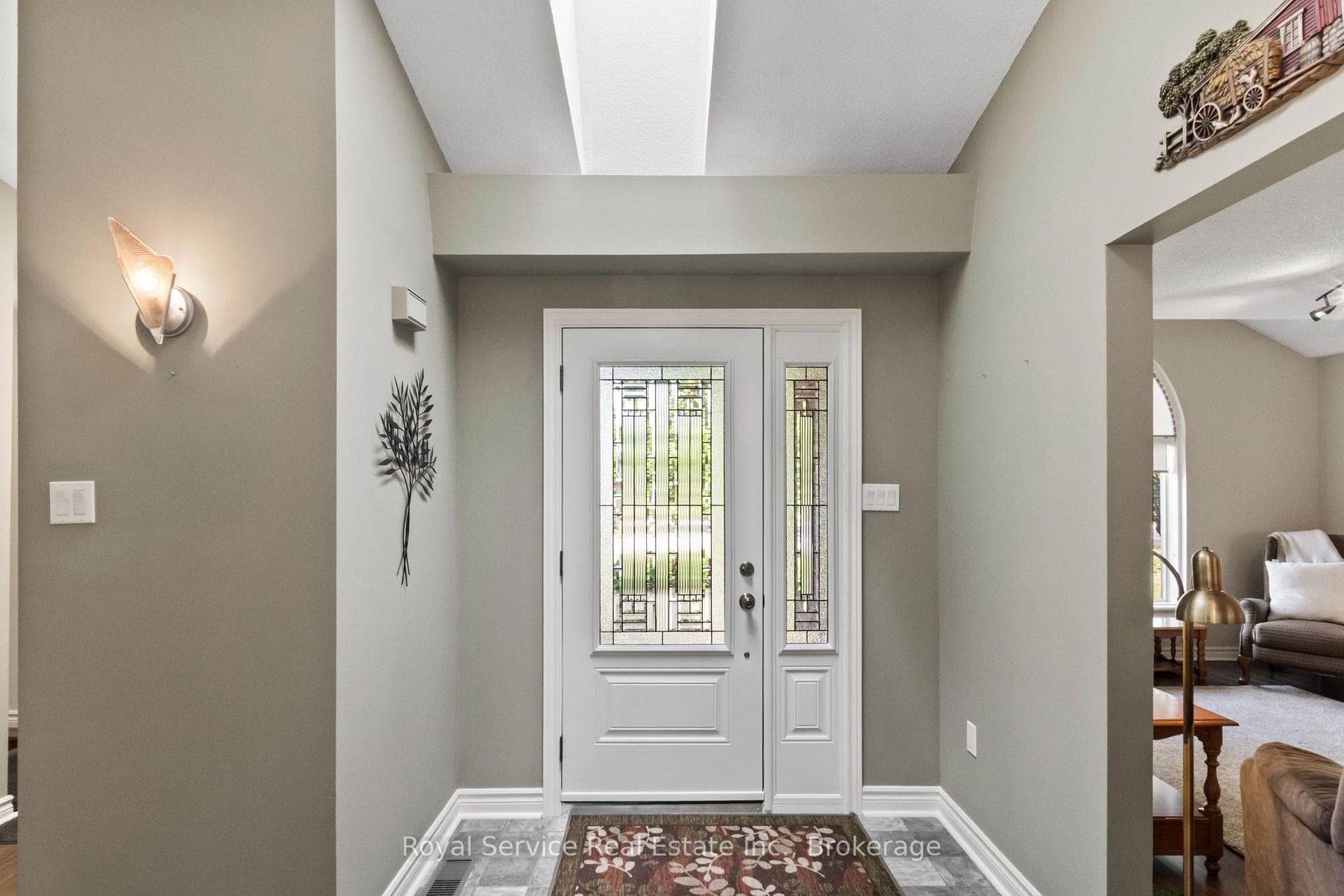 33 Russell Hill Road photo 4
