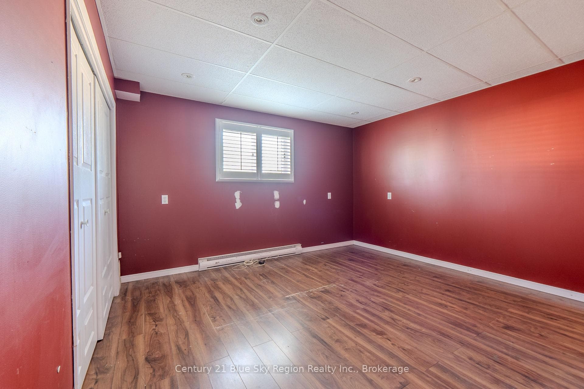 Third Bedroom (Basement)