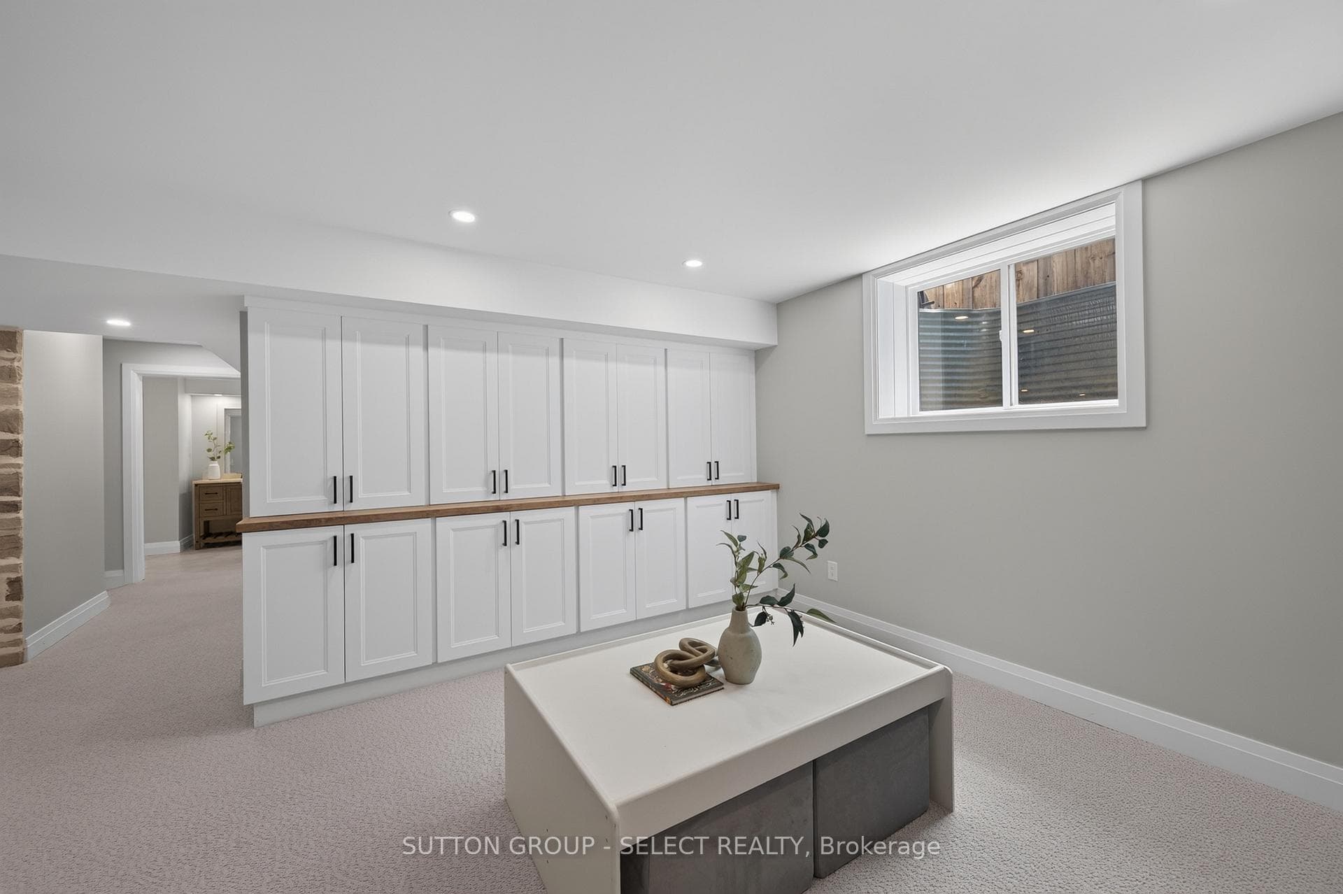 216 Martin Drive photo 34