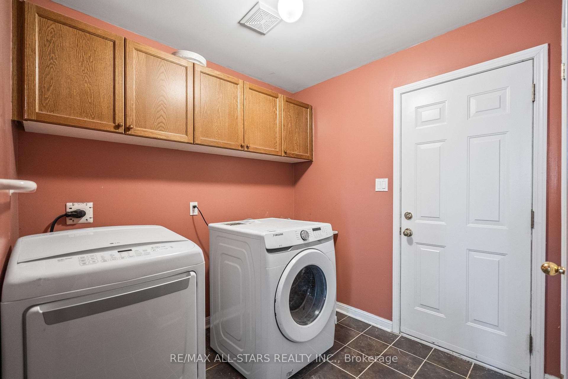 70 Russell Barton Lane photo 15