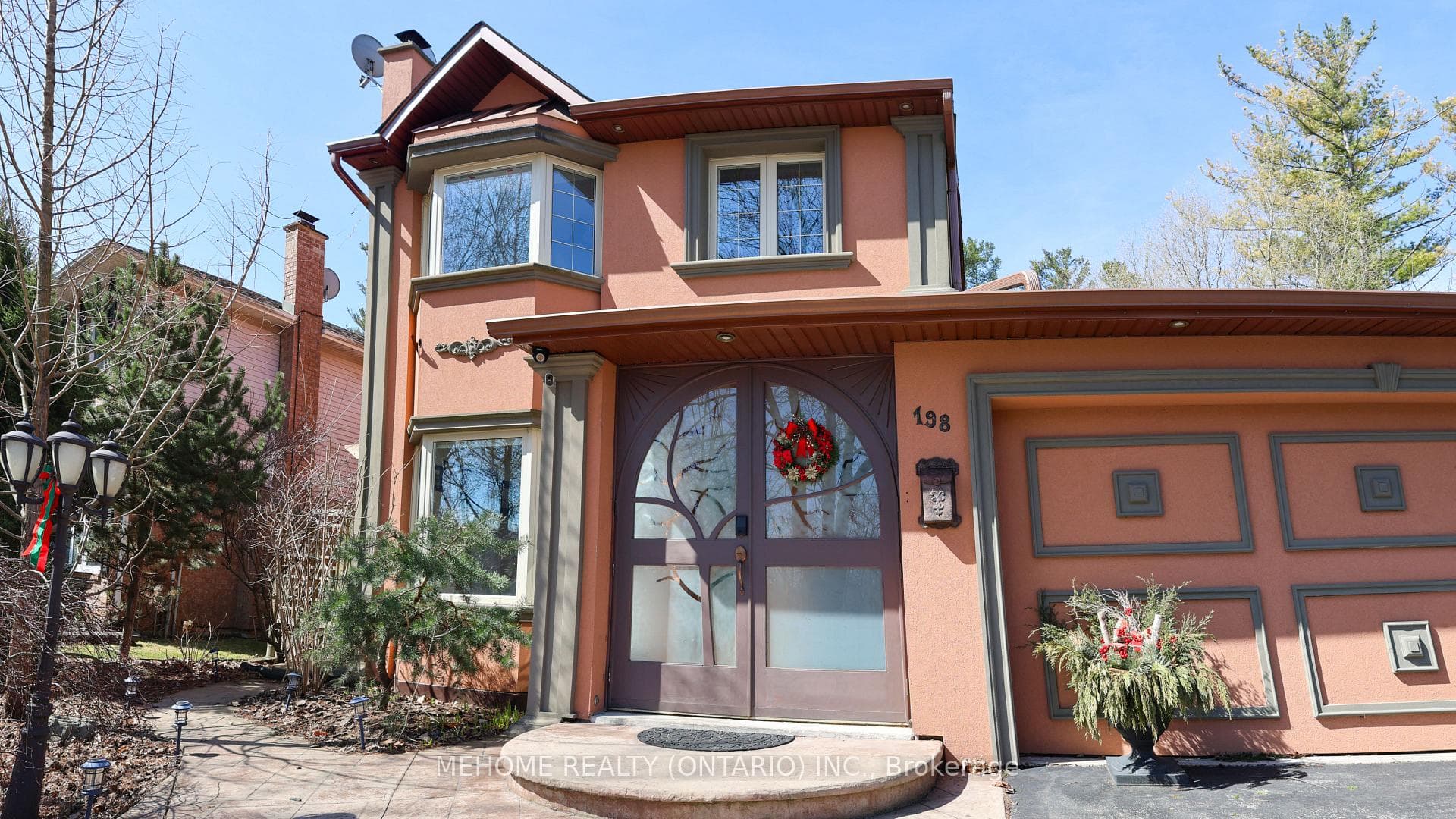 198 Chalmers Street photo 2
