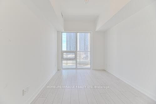 2033 Kennedy Road Unit 720 photo 21