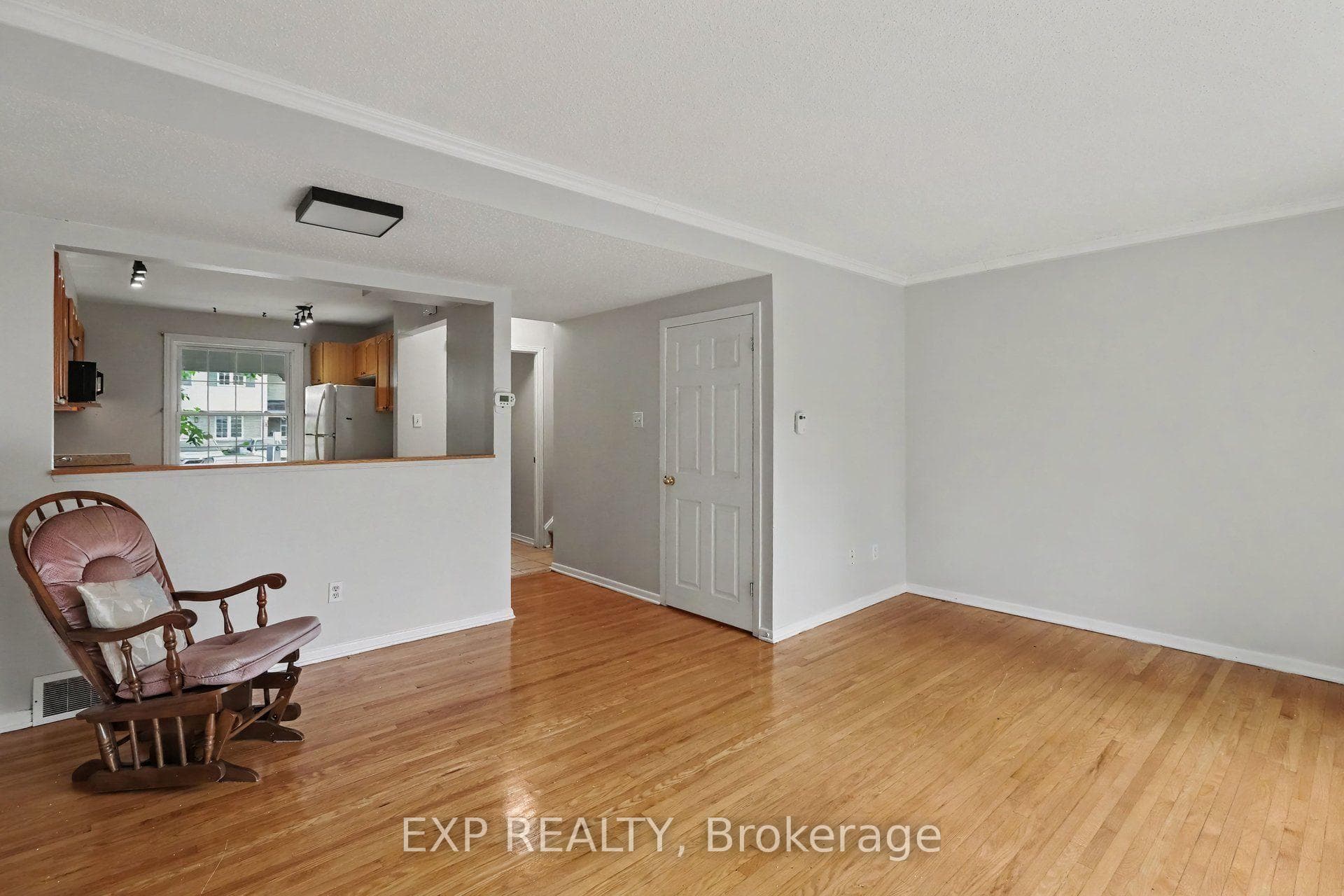 61 Monterey Drive photo 10