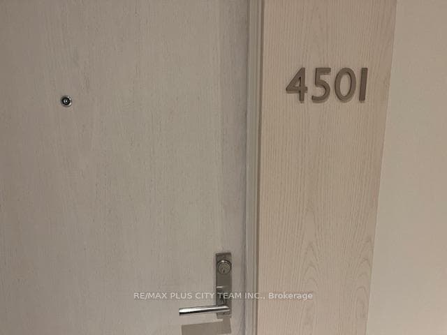 115 Blue Jays Way Unit 4501 photo 2