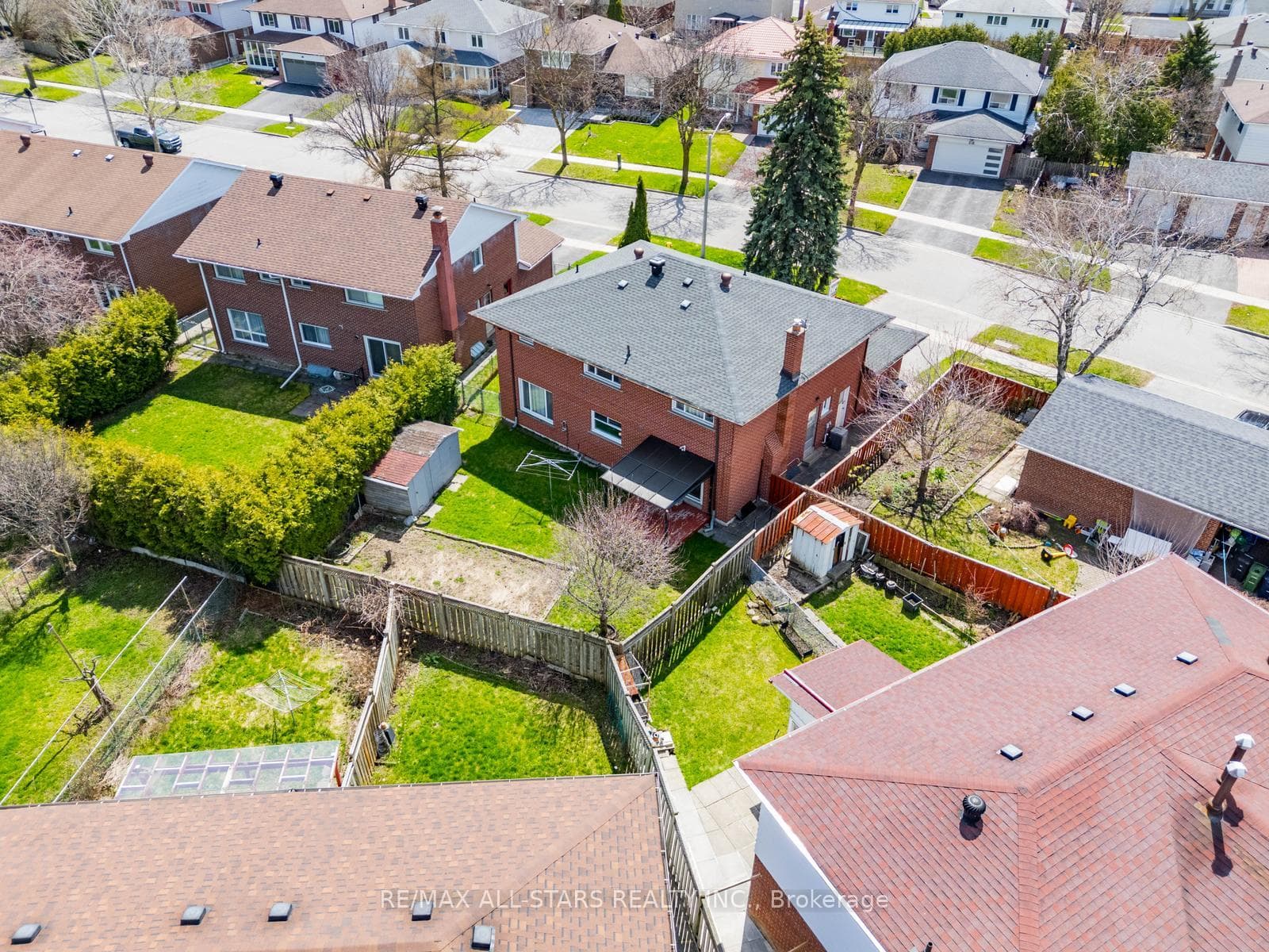 57 Gloxinia Crescent photo 38