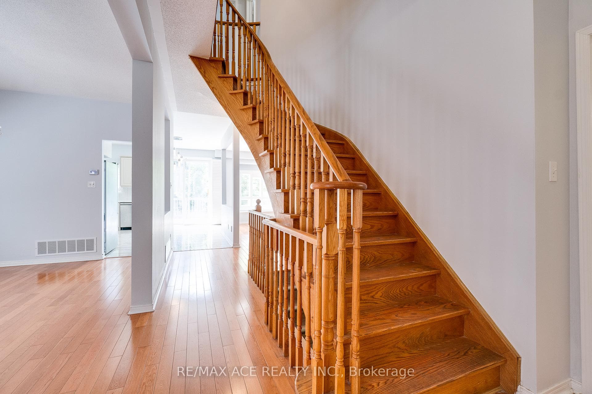 14 Castleford Drive photo 14